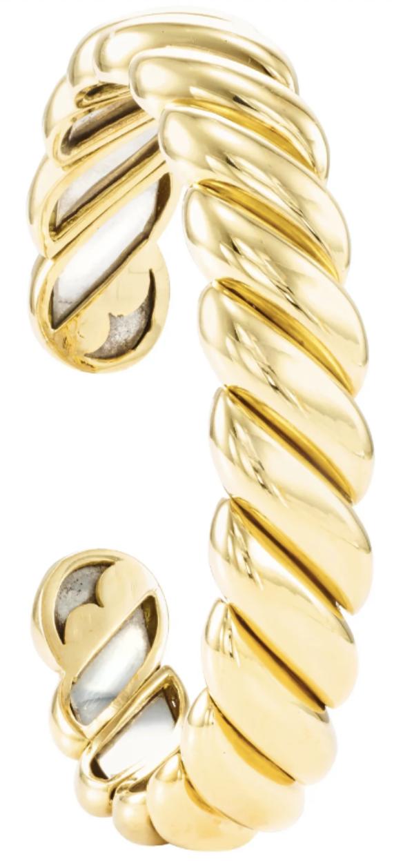 André Vassort Twisted Gold Bracelet
18K Yellow Gold, France
Circa 1970