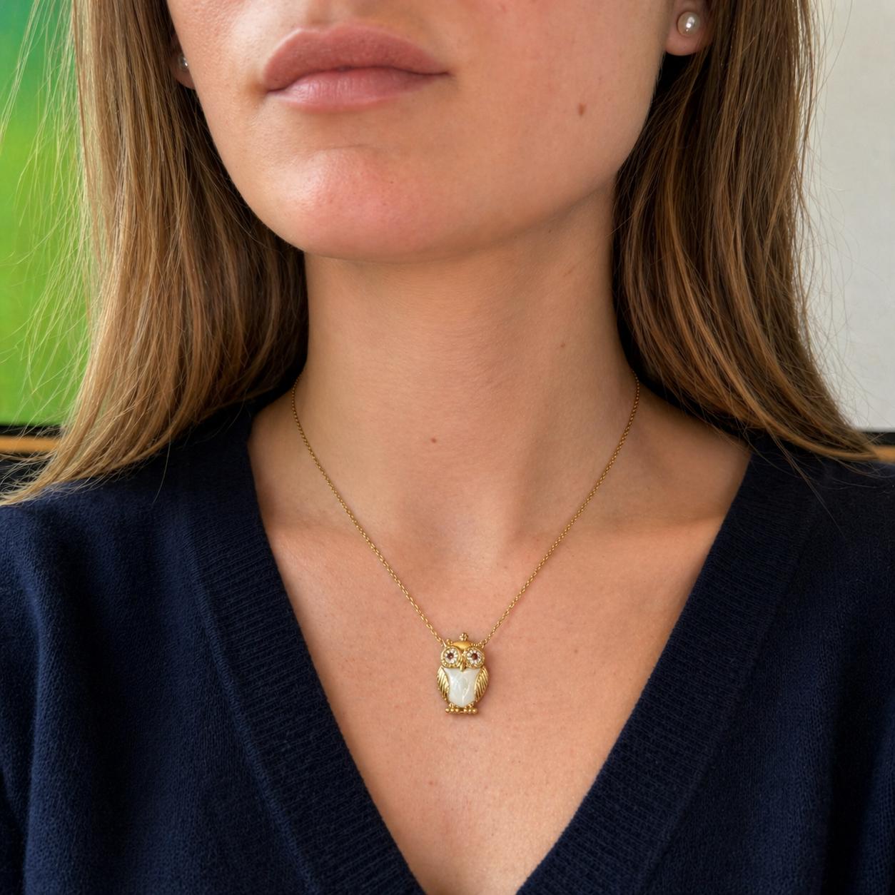 Van Cleef & Arpels Owl Pendant Necklace In 18K Gold