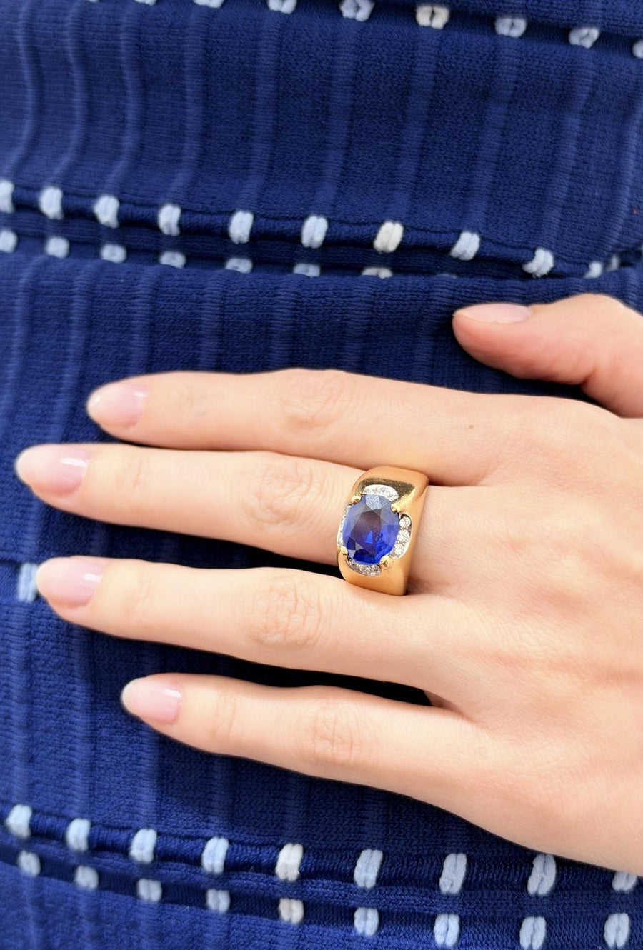 Bulgari Sapphire and Diamond 18K Gold Ring, second view