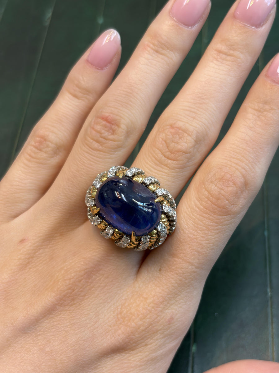 David Webb No-Heat Burmese Sapphire and Diamond Bombé Ring in Platinum and Gold, second view