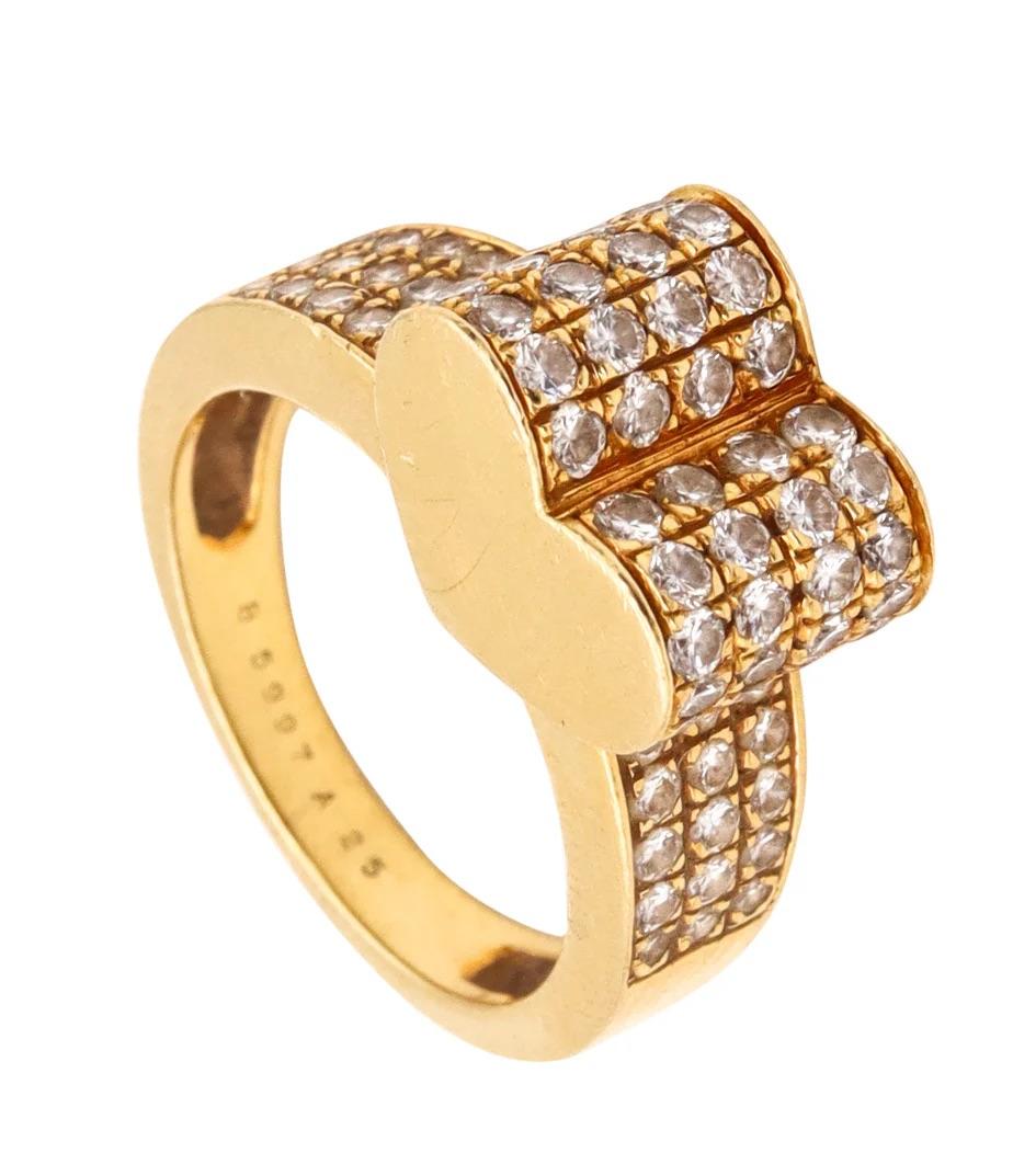 Van Cleef & Arpels Paris Heart shaped ring