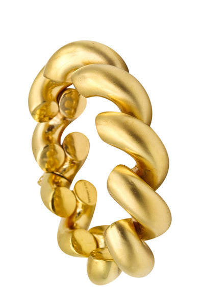 Tiffany & Co. Oversized San Marcos Links Bracelet In Brushed Yellow Gold
