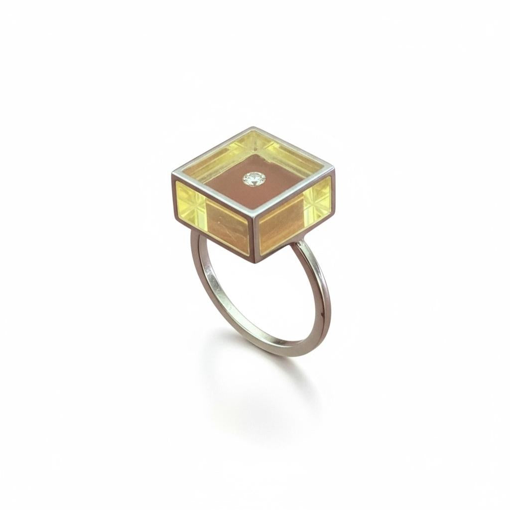 1970s 18k White Gold & Resin Diamond Cube Ring- France