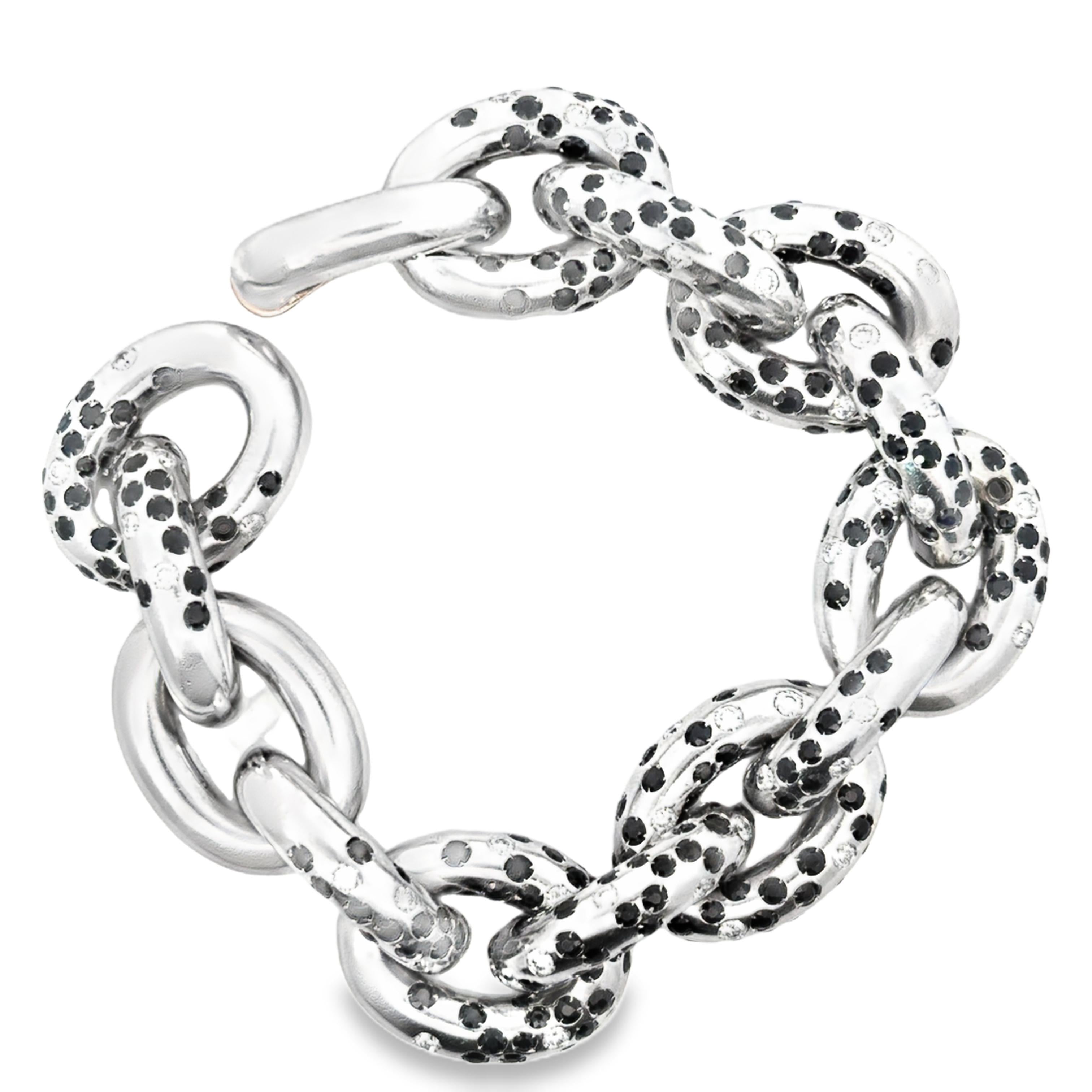 Contemporary White Gold and Sapphire Link Bracelet