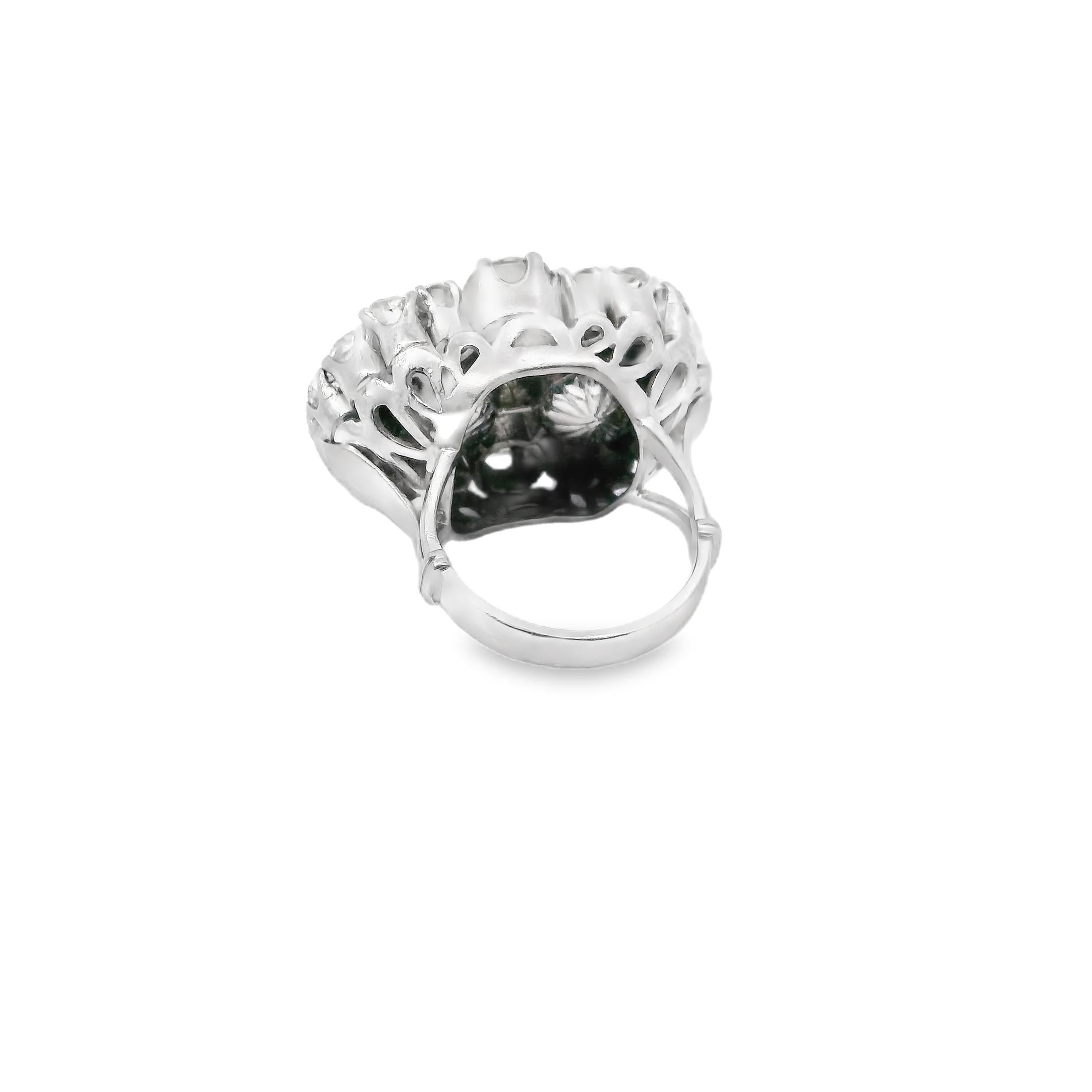 18K White Gold Retro Diamond Pearl Ring