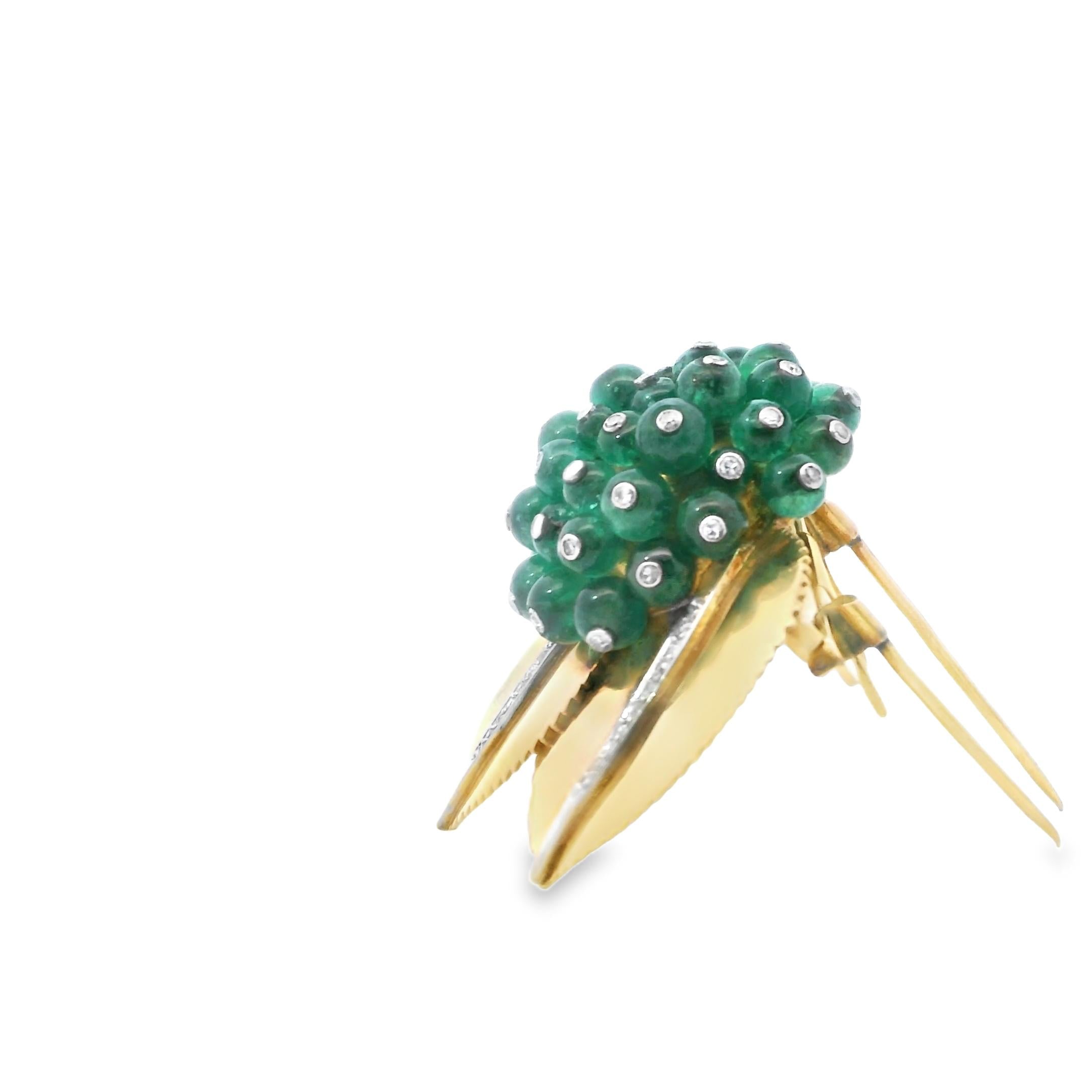 A corsage clip “Groseilliers” in platinum and yellow gold