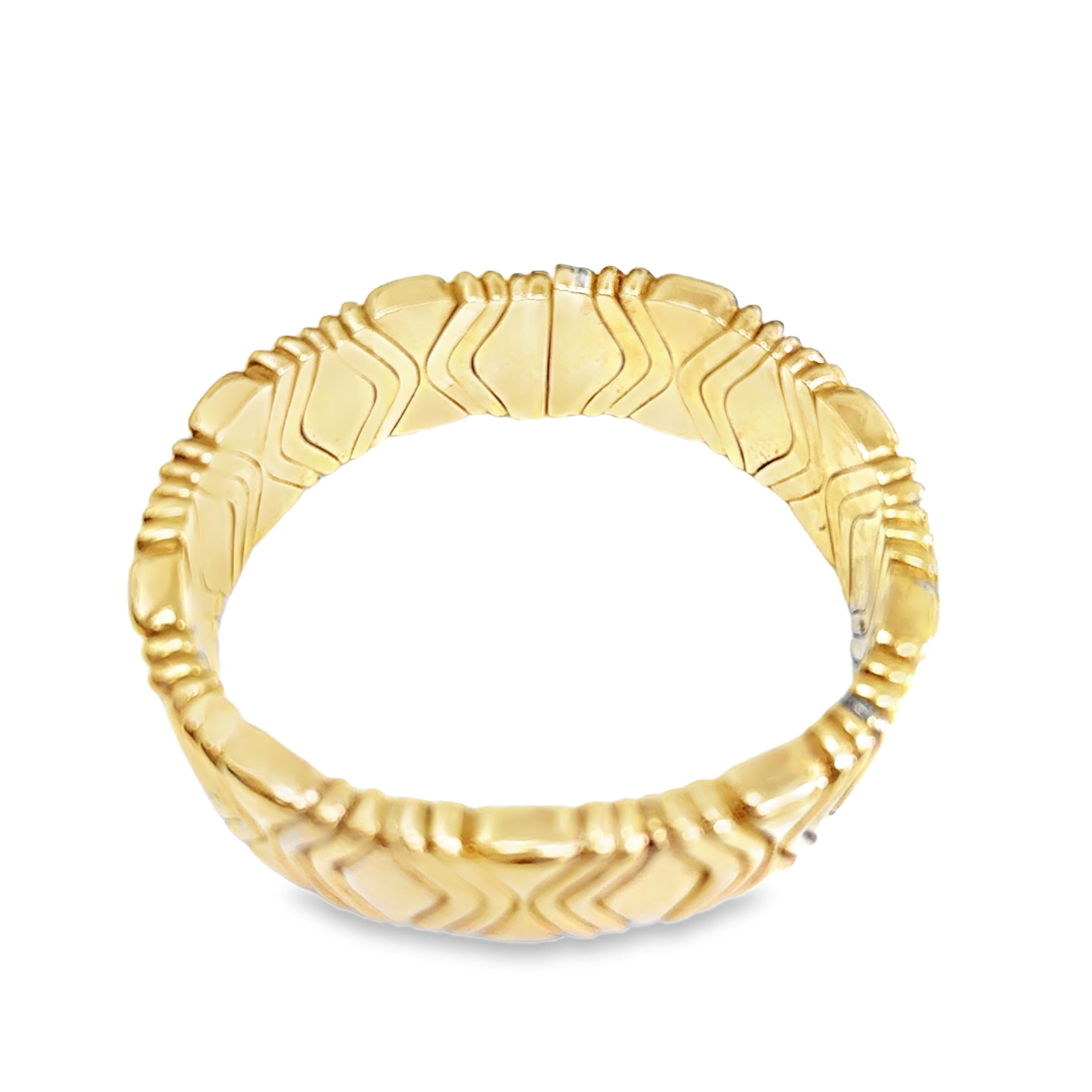 18k Yellow Gold Bulgari 1980s Geometrical Gold Bangle - 152.30GRAM