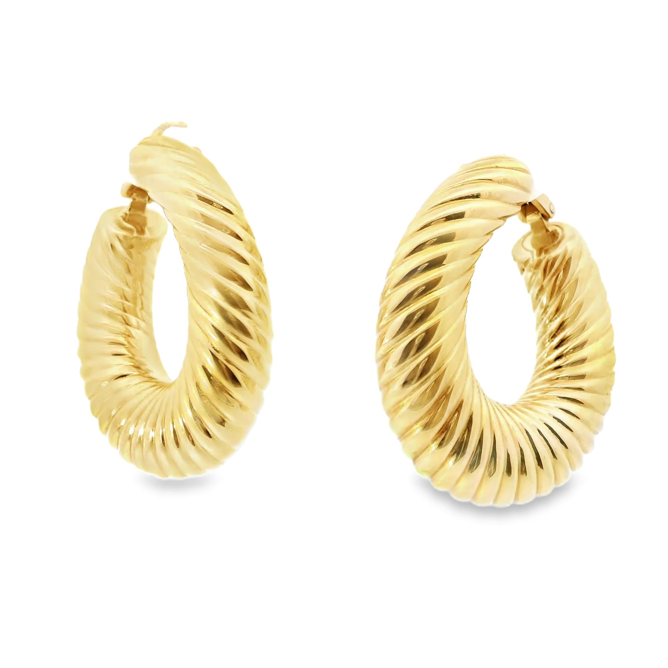 Van Cleef & Arpels Ridged Gold Hoop Earrings, 1980s