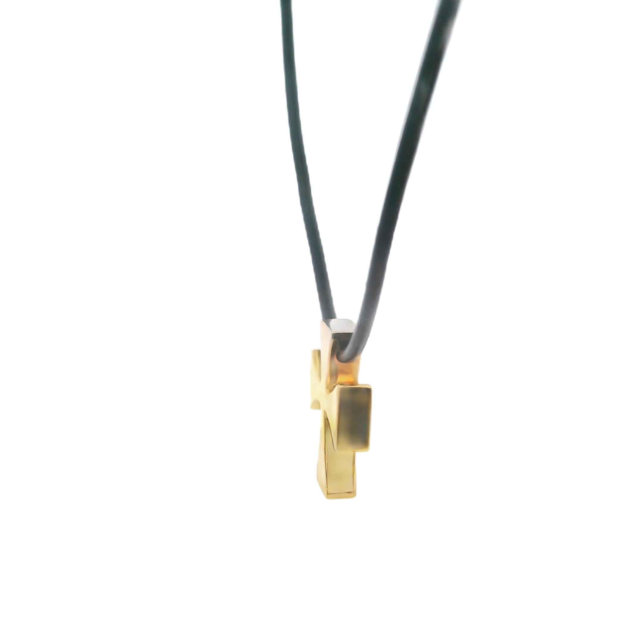 Tiffany & Co. 1980s 18K Gold Cross Pendant Necklace