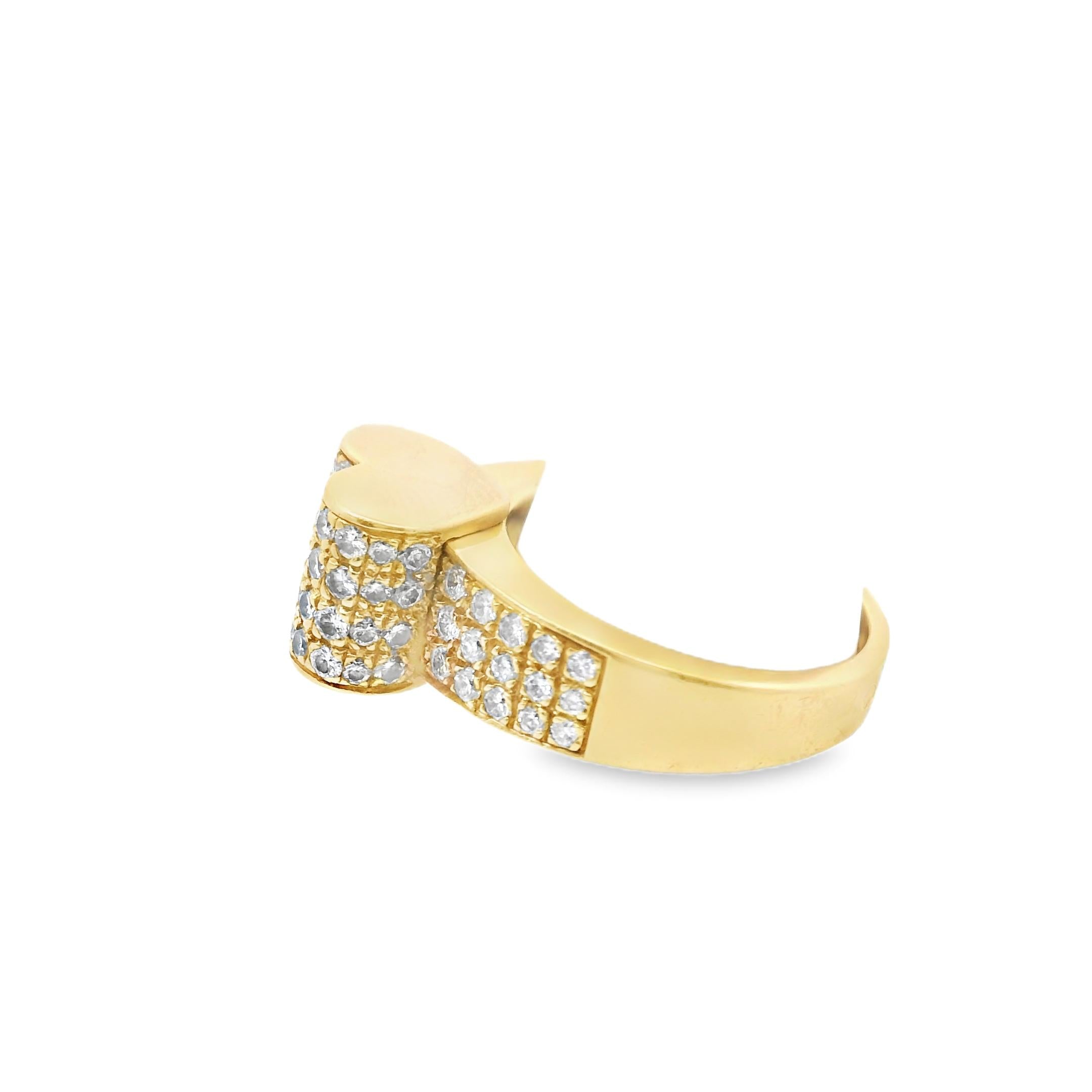 Van Cleef & Arpels Paris Heart shaped ring