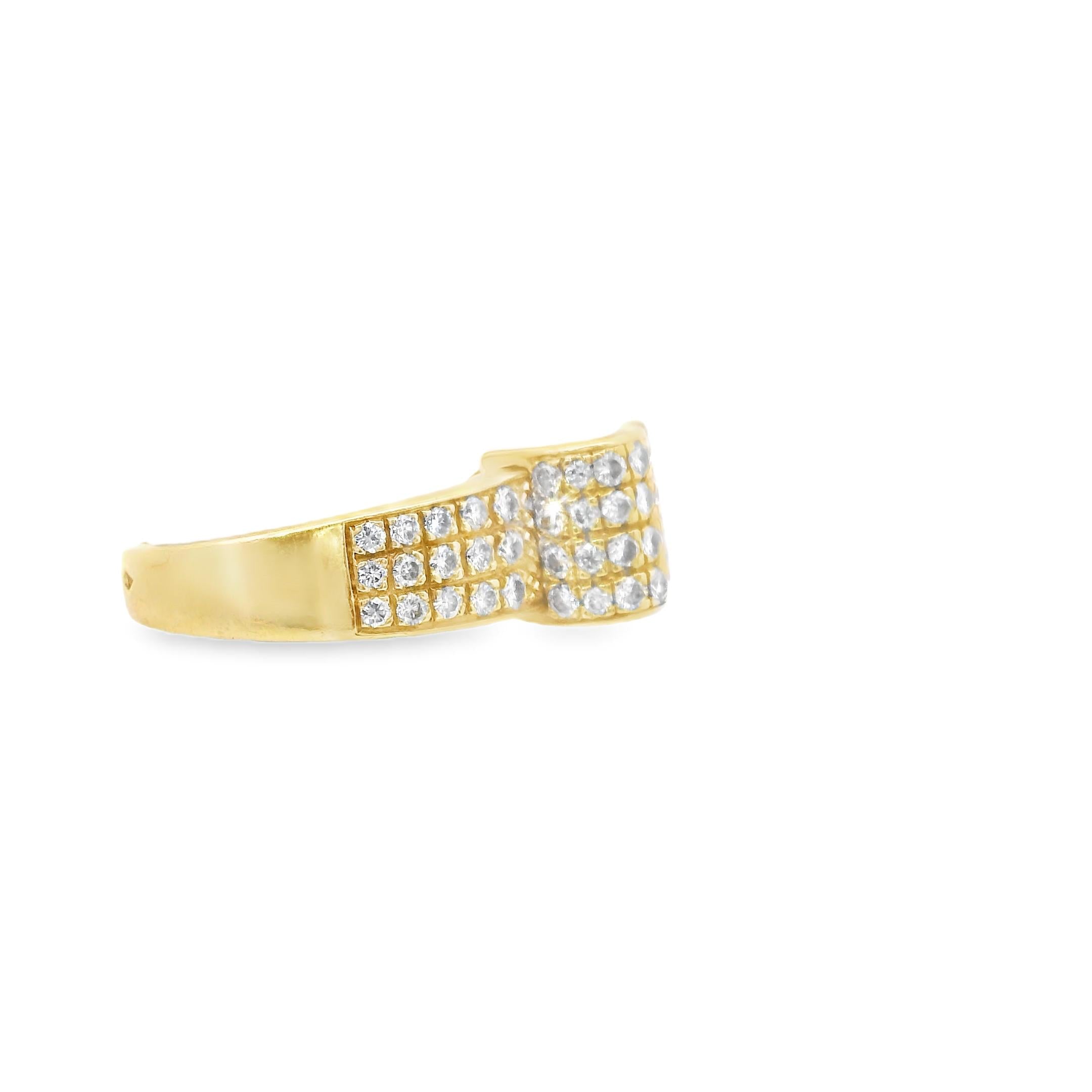 Van Cleef & Arpels Paris Heart shaped ring