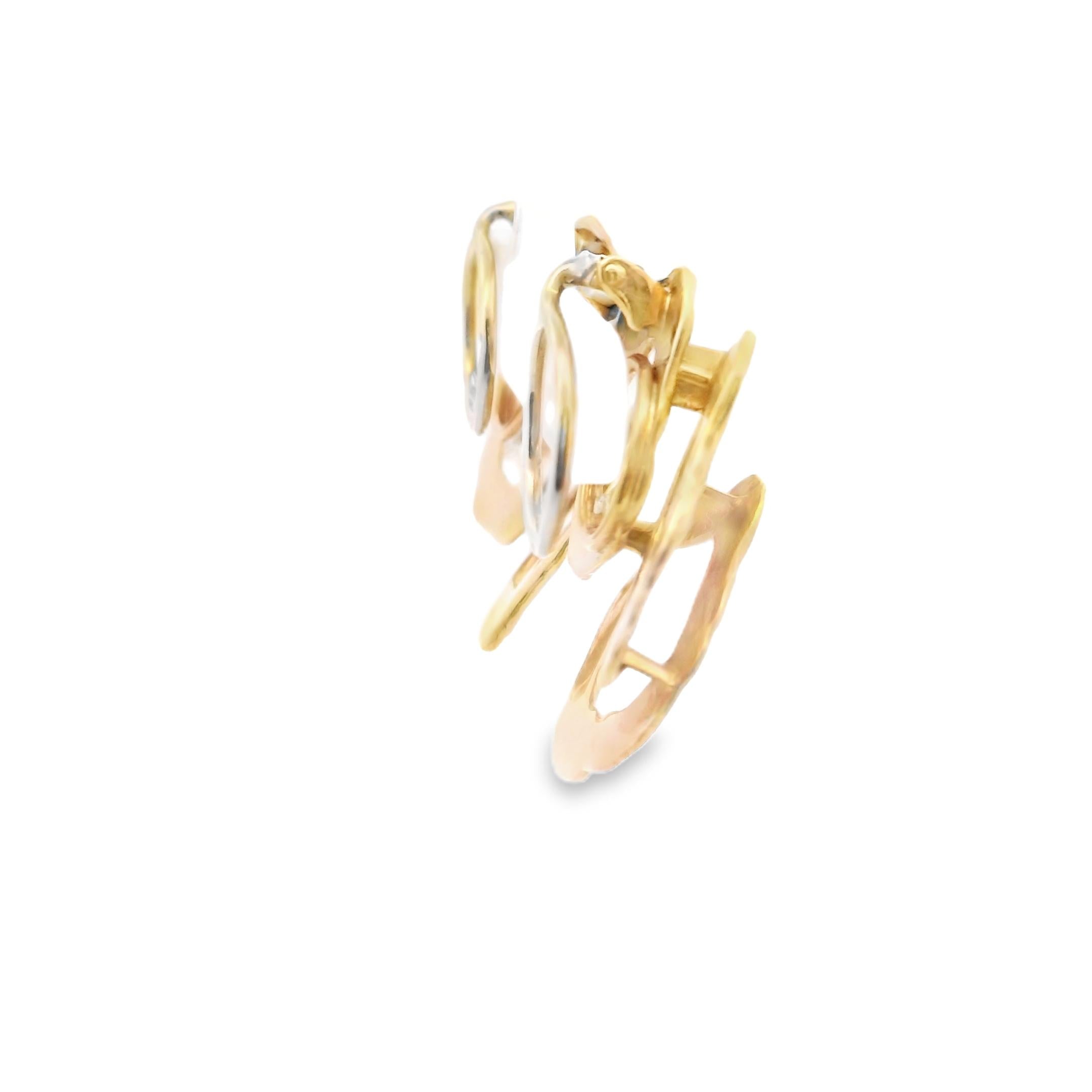 18K Chaumet Textured Gold Earrings