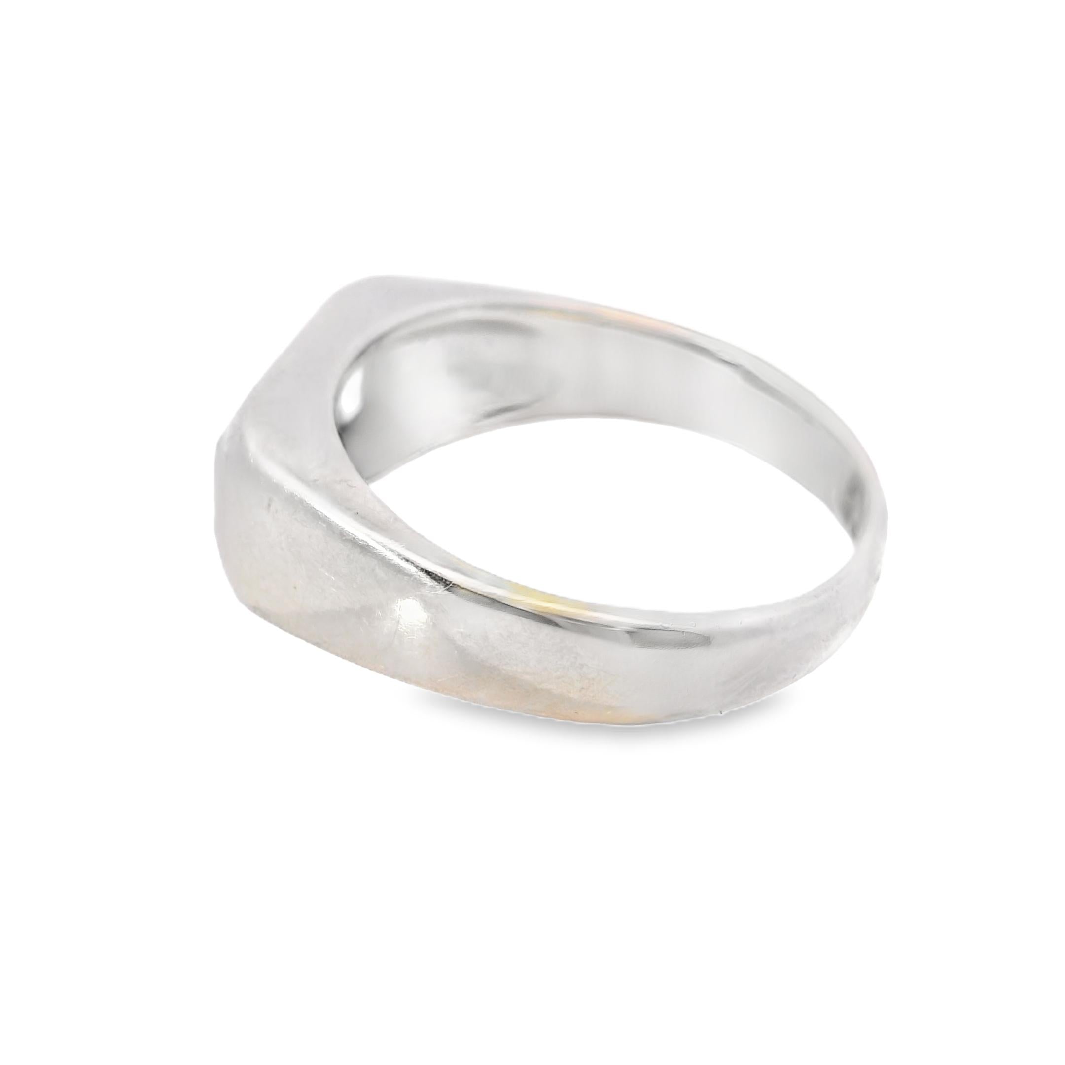 14KW American 1960s 3 Stones Diamond Ring