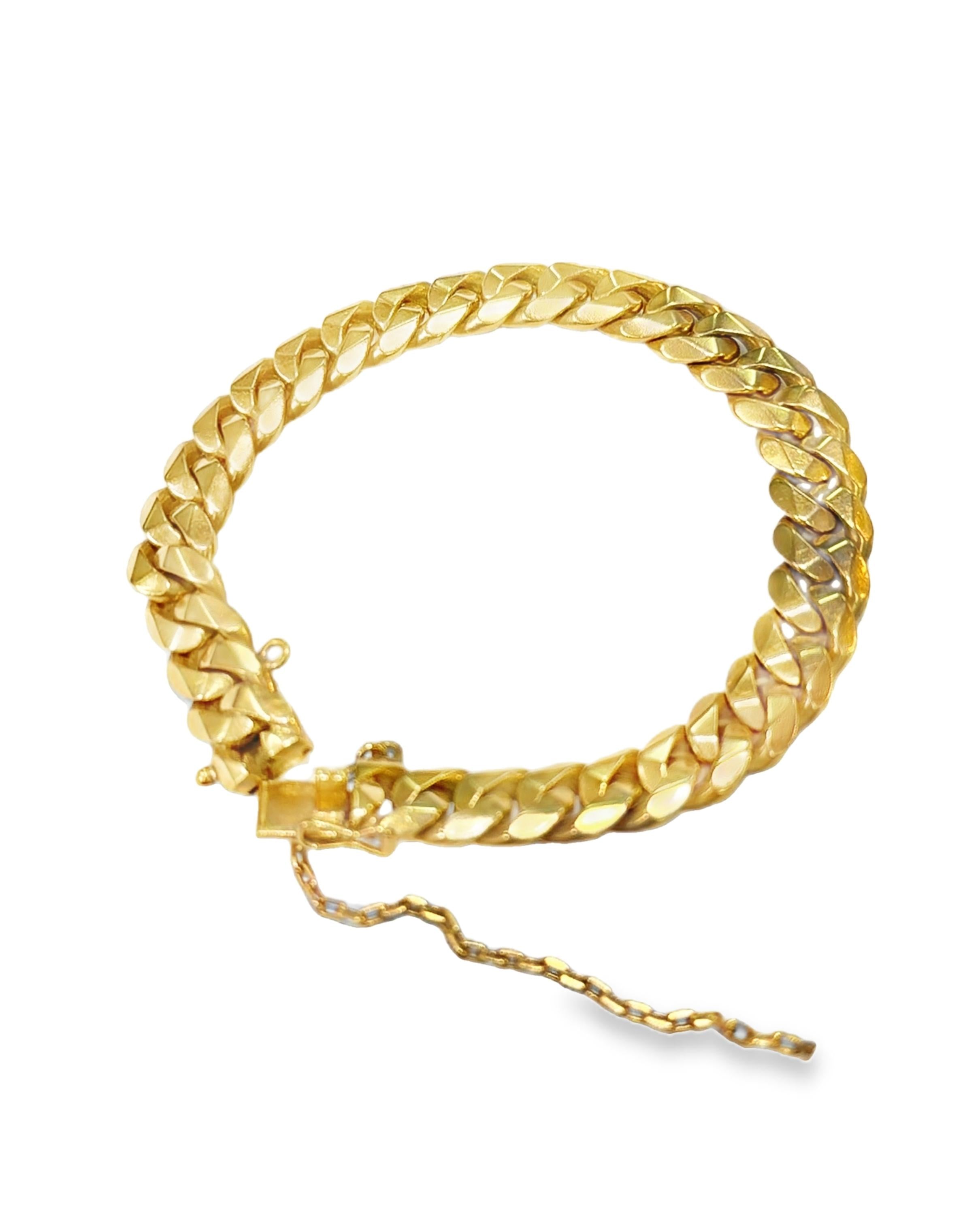 Gold Curb Link Bracelet, France, circa 1940