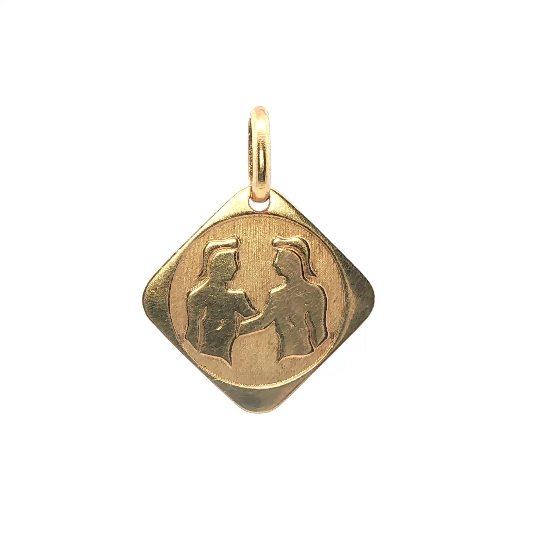Gemini Zodiac Pendant in 18K Yellow Gold