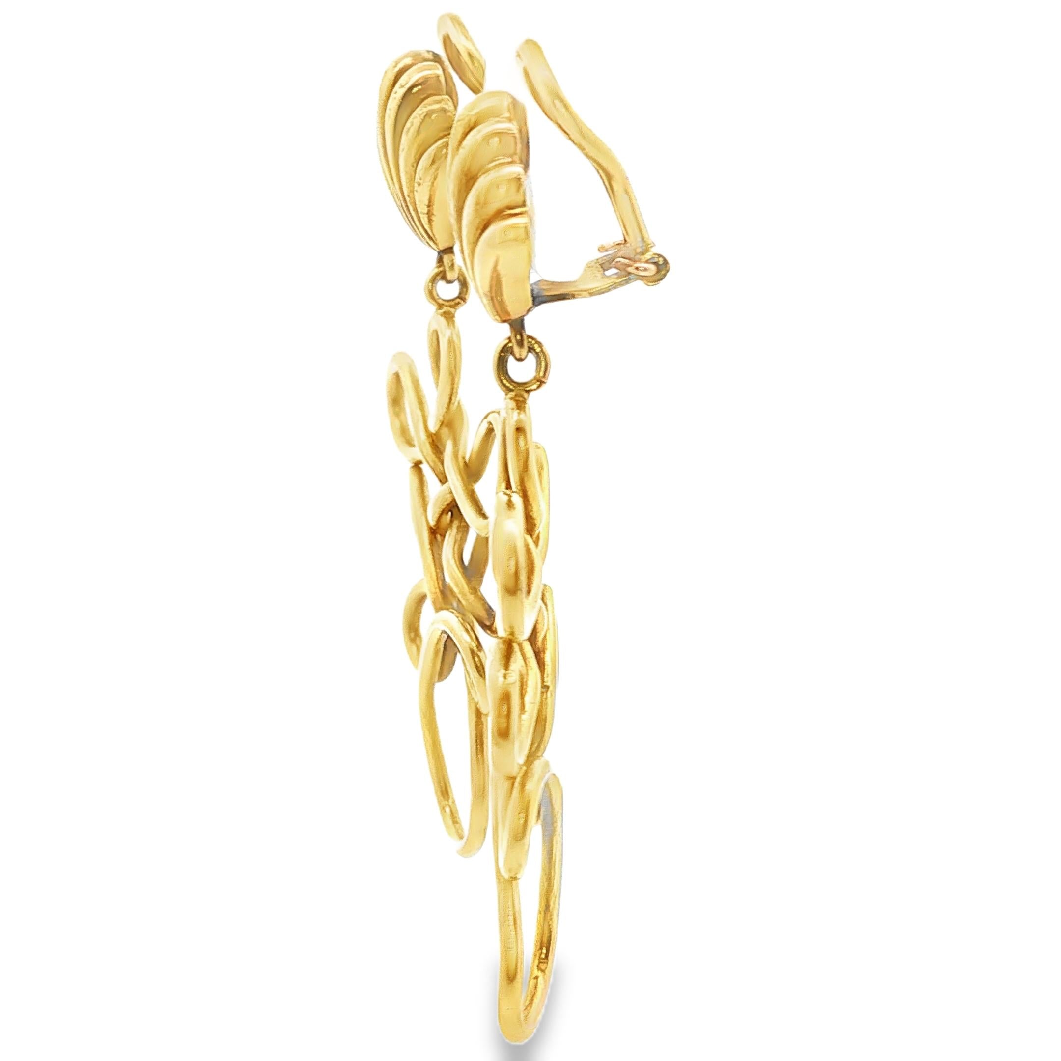 1970s Gold Dangle Earrings