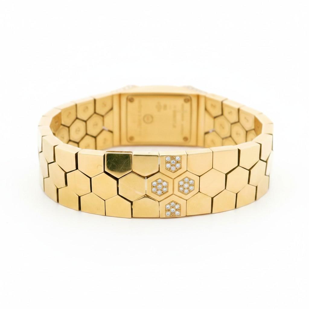 Van Cleef & Arpels Ludo Swann Watch in Gold, Diamonds & Mother-of-Pearl