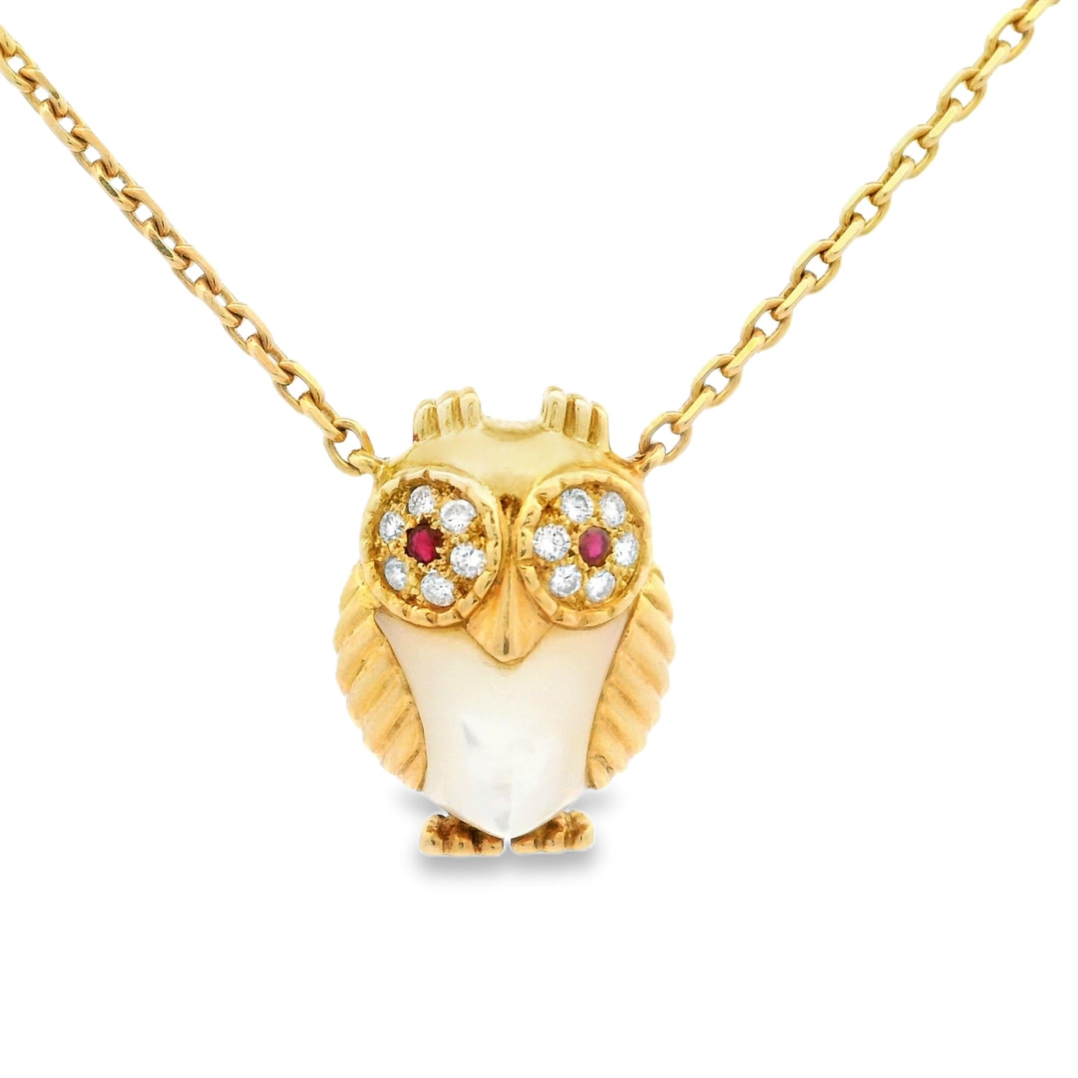 Van Cleef & Arpels Owl Pendant Necklace In 18K Gold