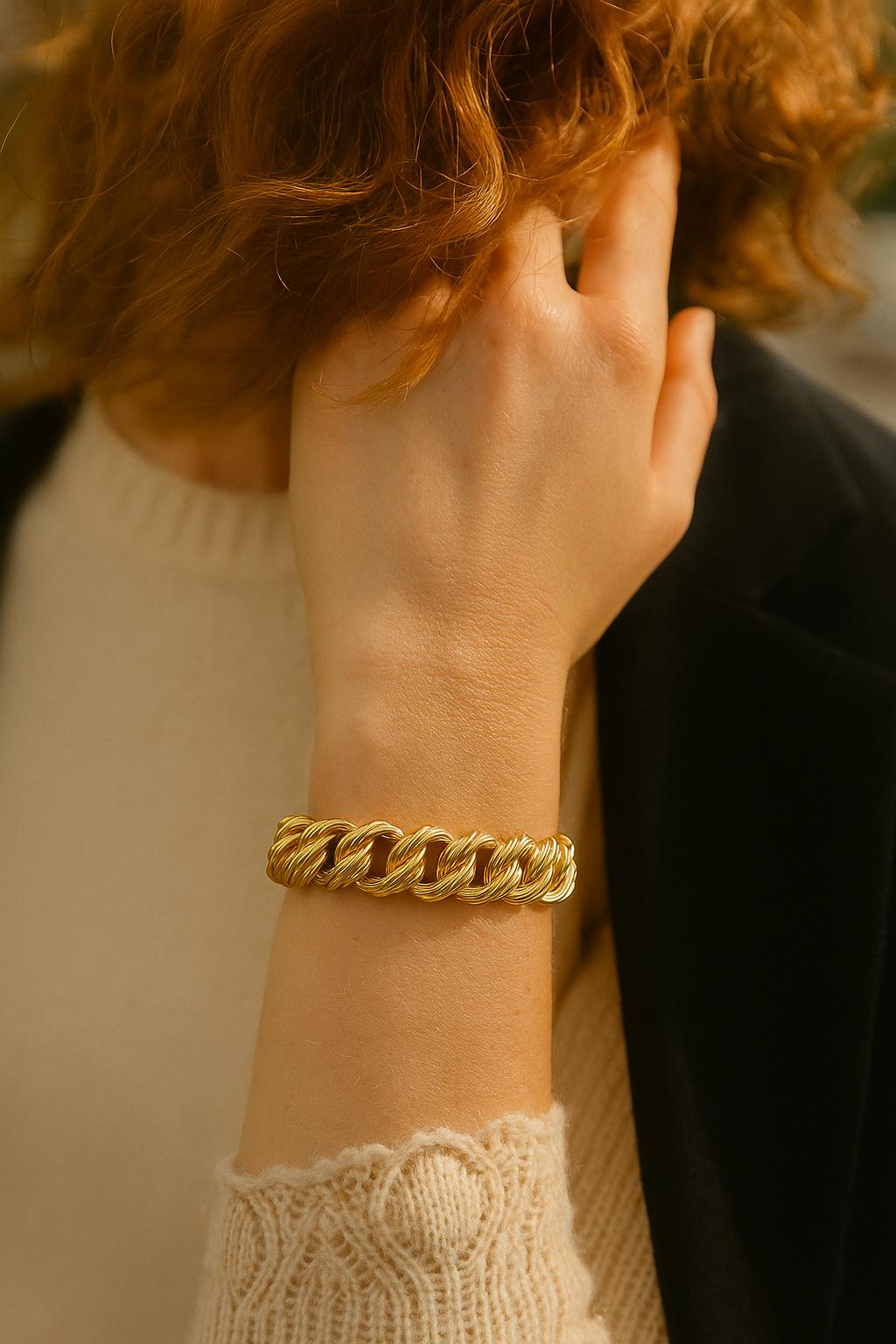 1960s Twisted Gold Chain Bracelet in 14k Yellow Gold