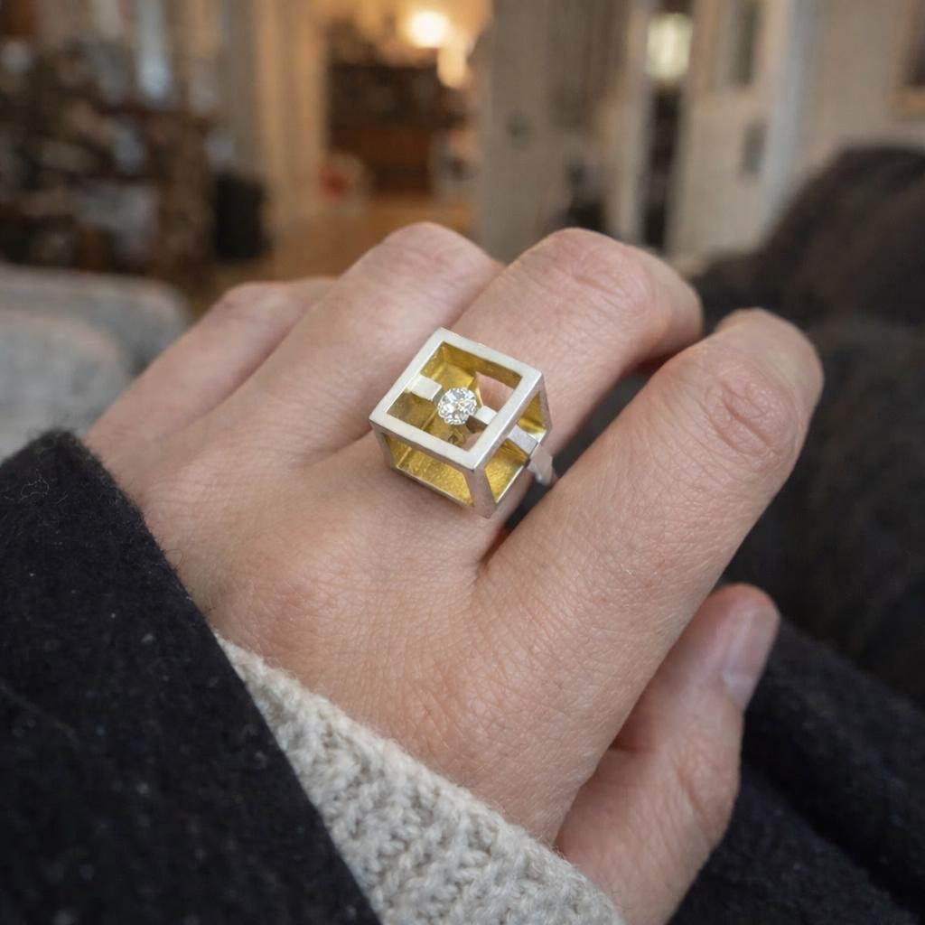 1970s 18k White Gold & Resin Diamond Cube Ring- France