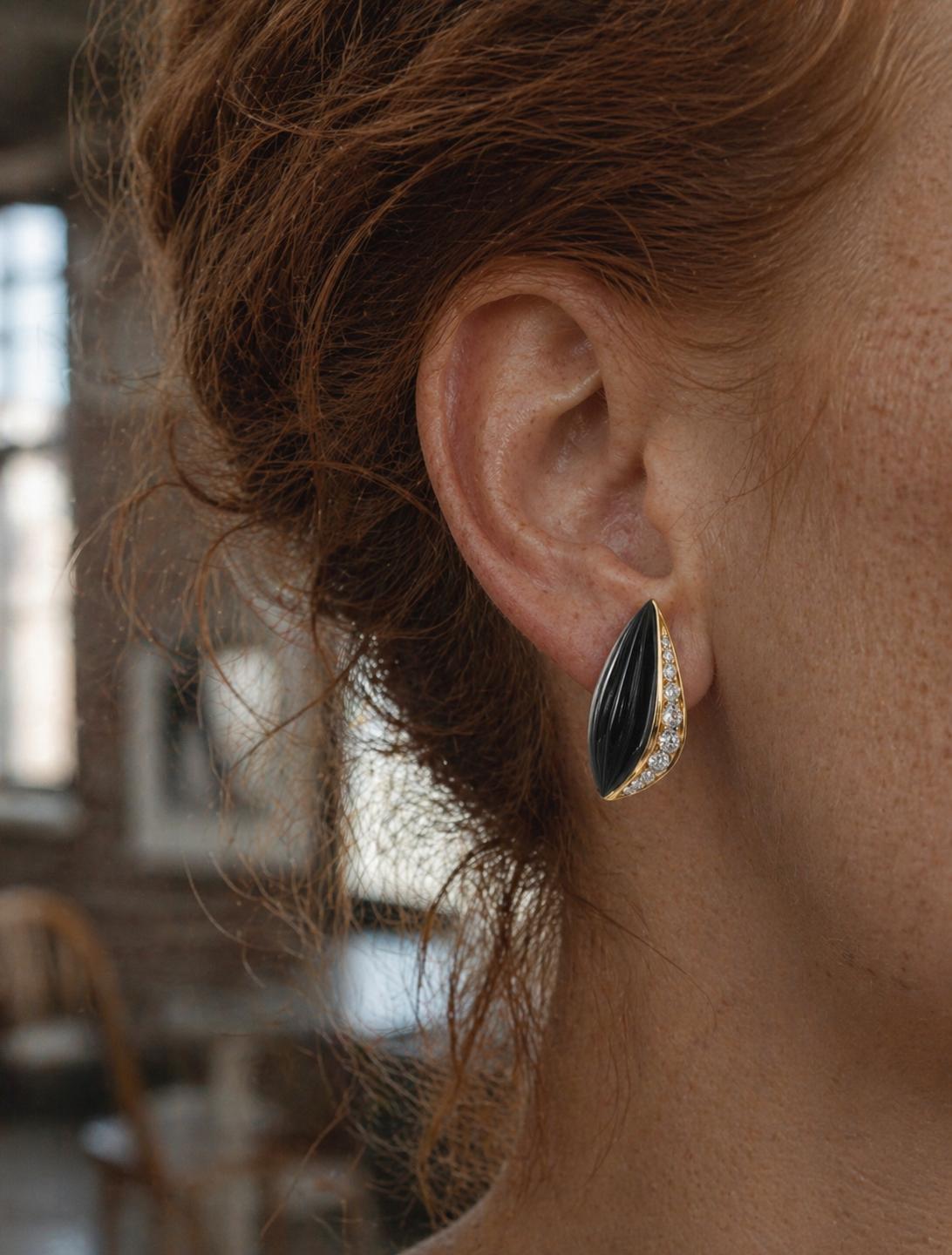 Fred Fluted Onyx Diamond Earrings in 18K Gold