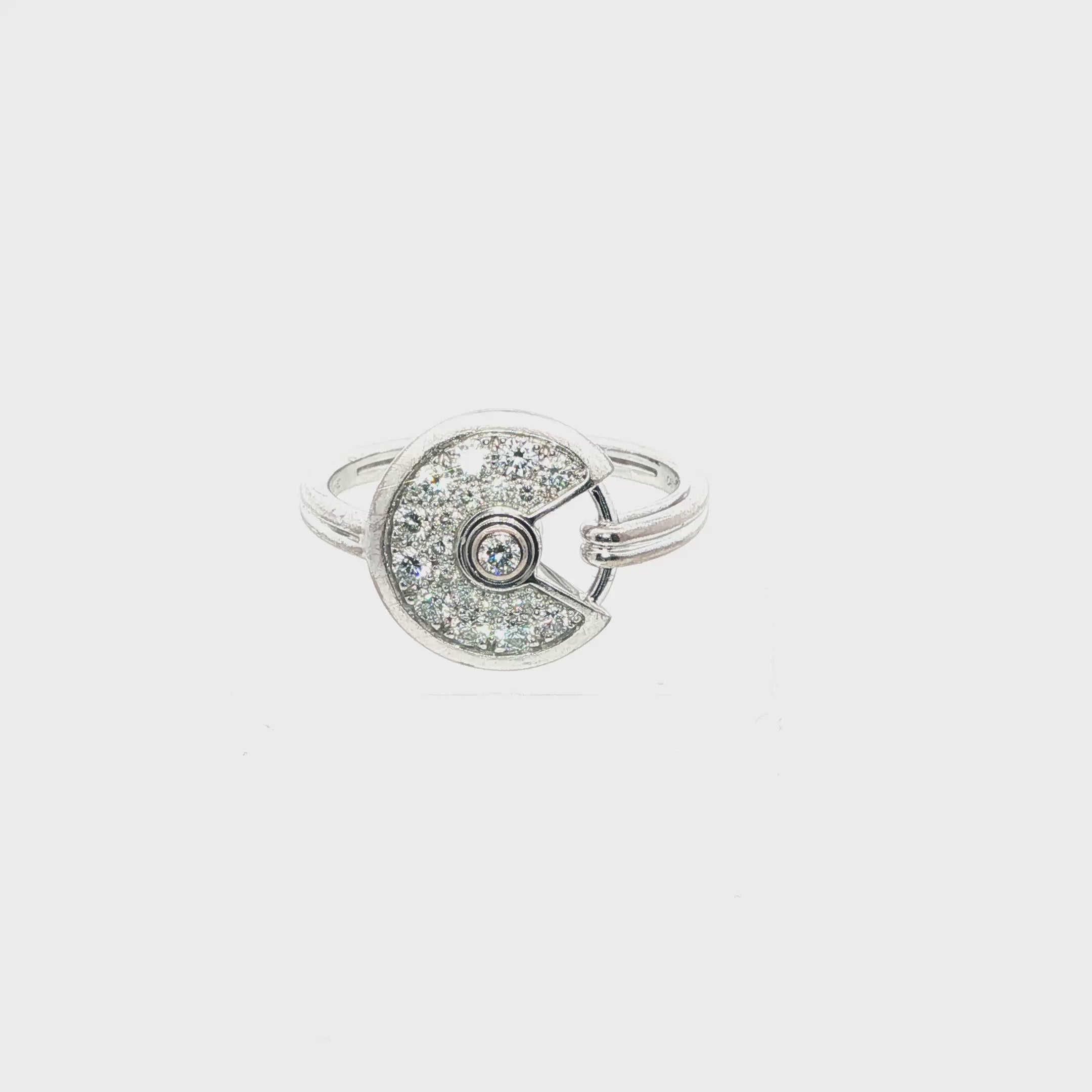 Amulette de Cartier: Diamond Ring