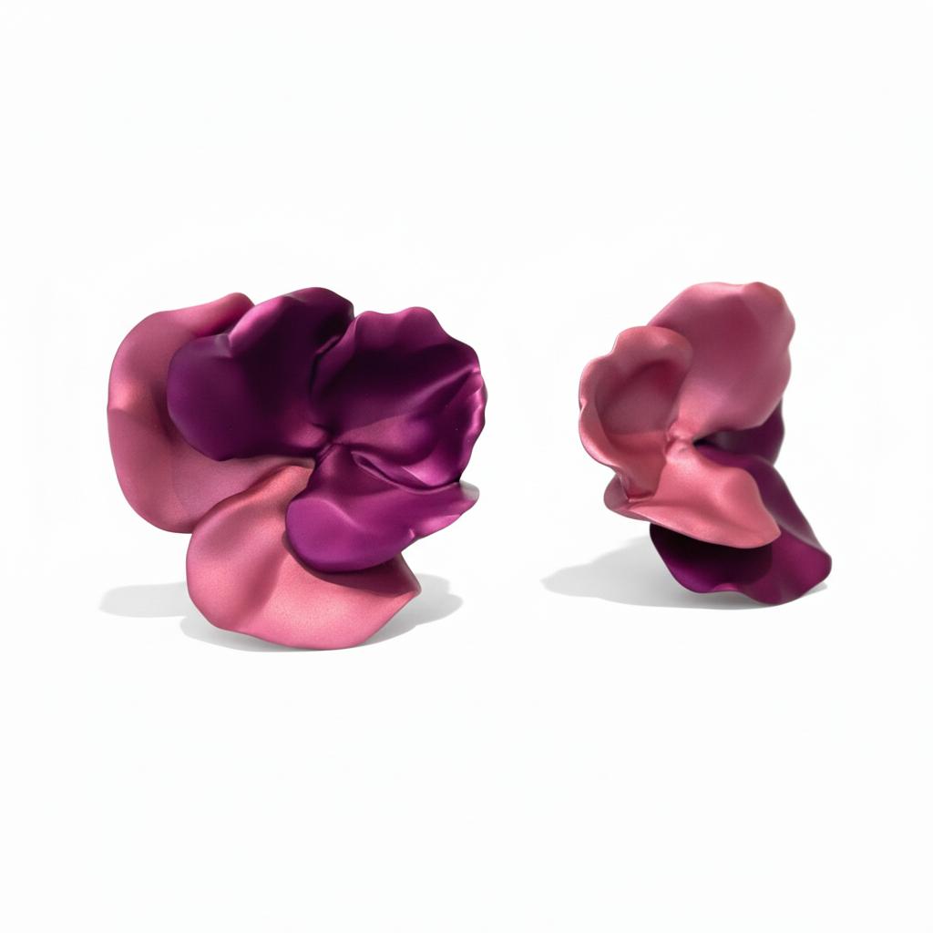 18k Yellow Gold JAR 2000s Flower Earrings Large Aluminium Bicolor Pansy Flower