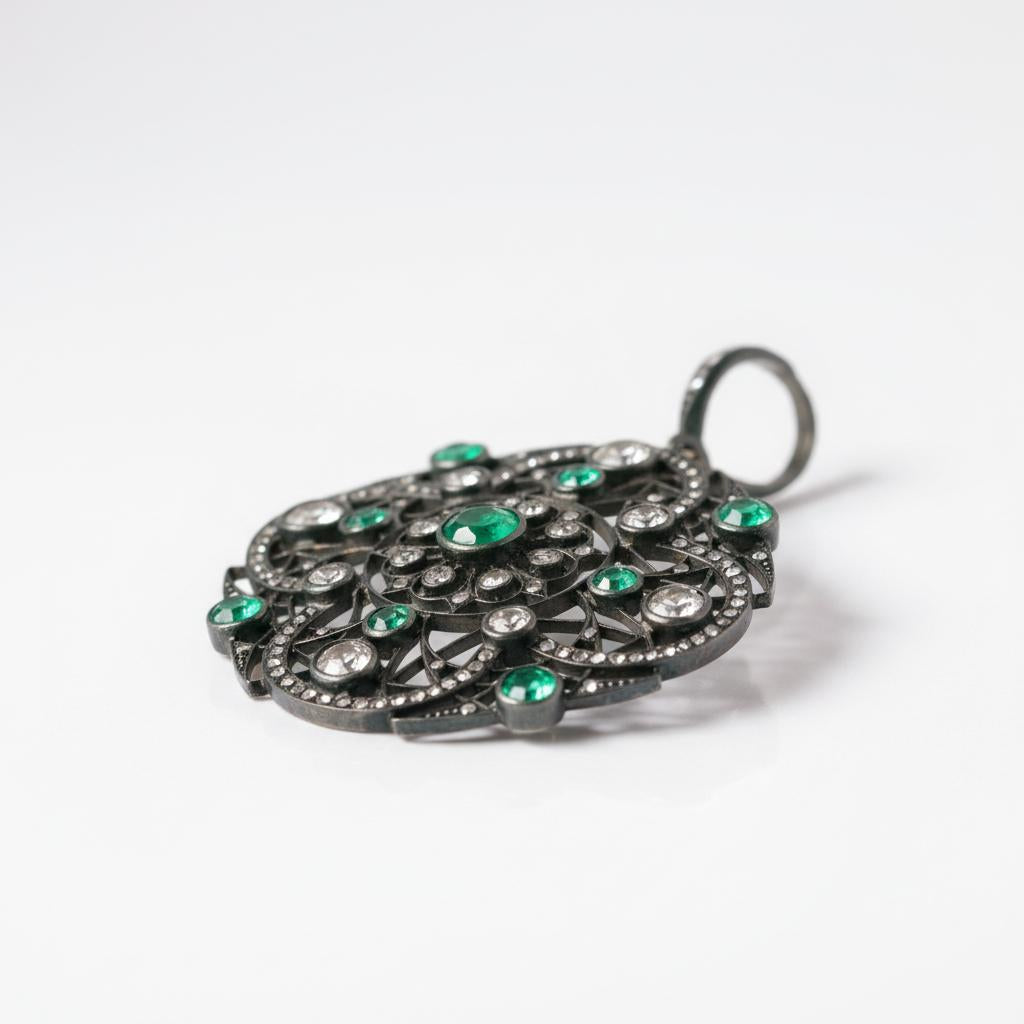 Emerald and Diamond Openwork Pendant Gold and Silver · Circa 1880