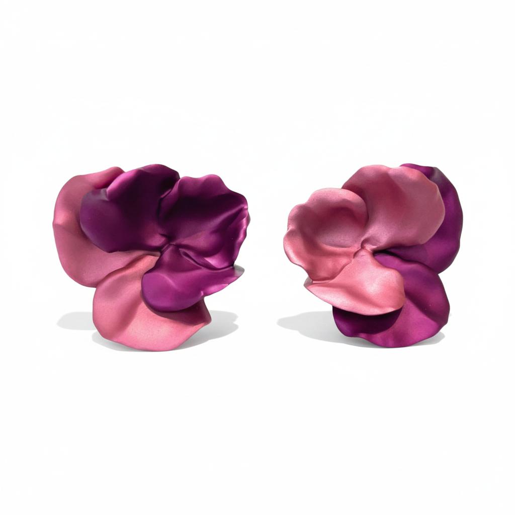 18k Yellow Gold JAR 2000s Flower Earrings Large Aluminium Bicolor Pansy Flower