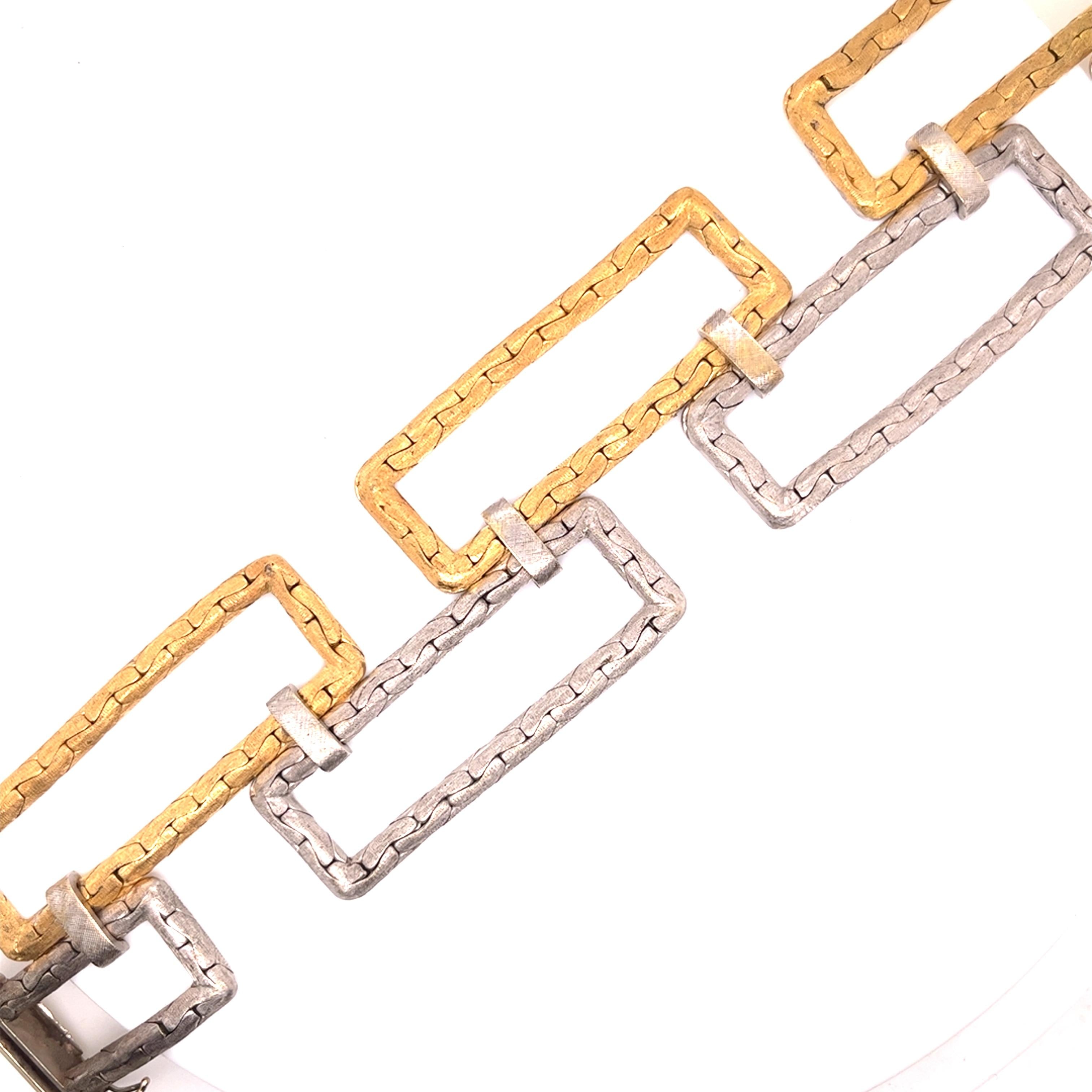 18K Y & W Villa 1970s Geometrical Gold Bracelet