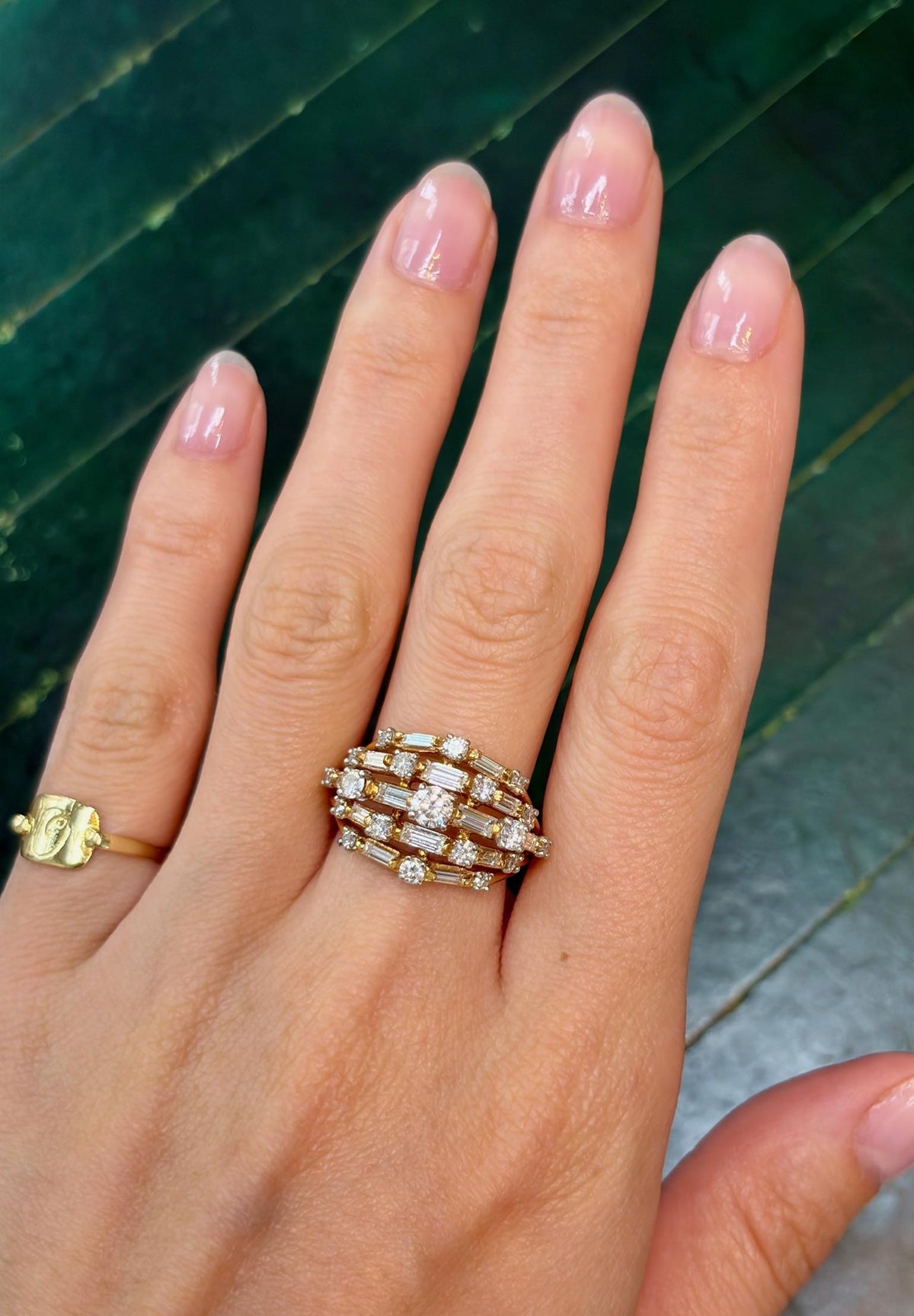 1970s Oscar Heyman Diamond Bombé Ring in 18K Gold and Platinum