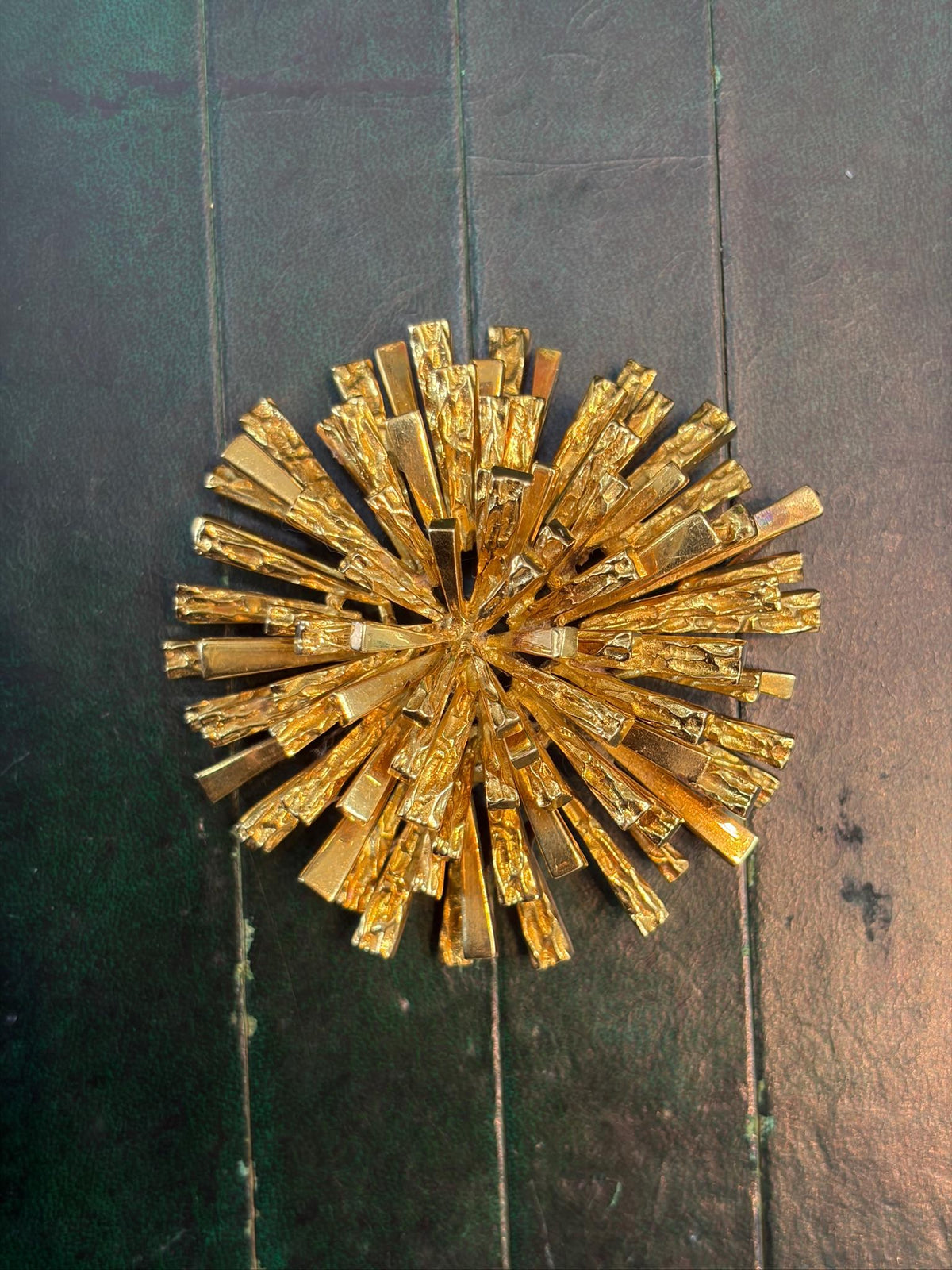 Tiffany & Co. 18K Gold Sunburst Pendant Brooch