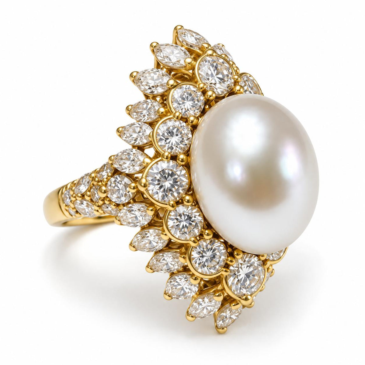 David Webb Pearl and Diamond Cocktail Ring in 18K Yellow Gold, 1970s, view 5