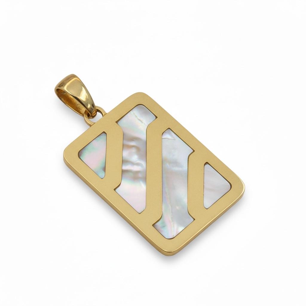 Bulgari Mother-of-Pearl Pendant in 18K Yellow Gold, 1980s, view 4