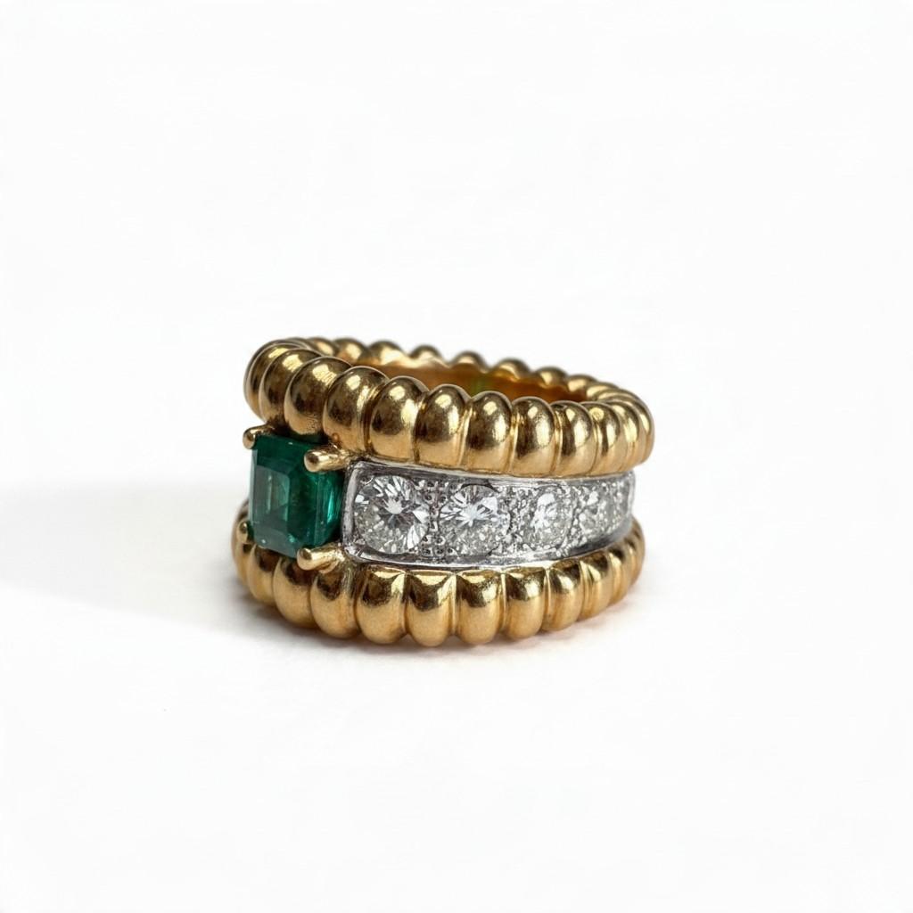 Boucheron Paris Emerald and Diamond Gold Ring