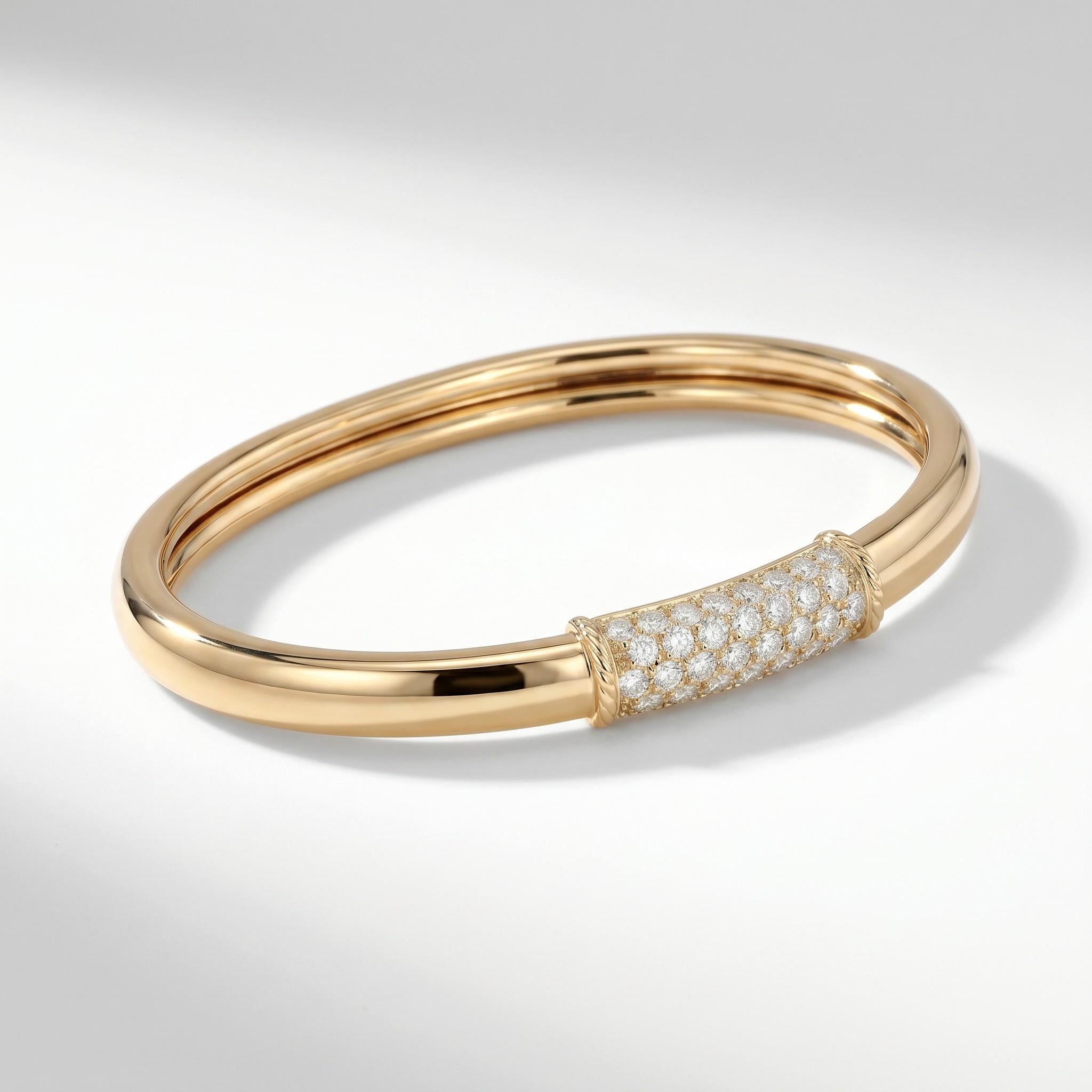Van Cleef & Arpels Philippine Diamond Bangle