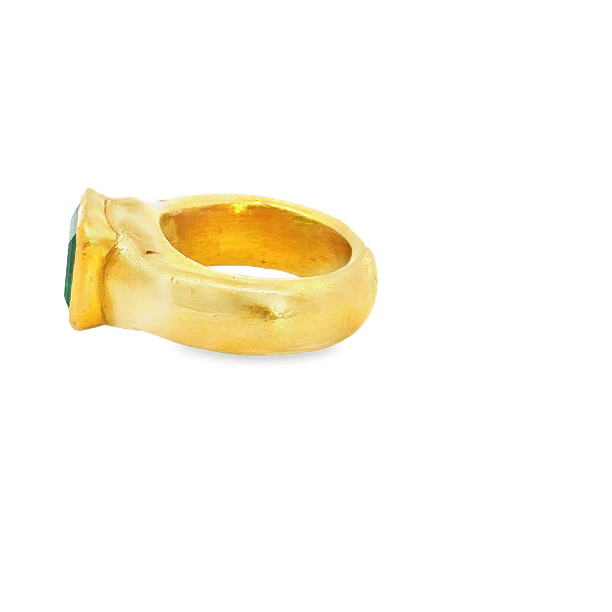 Colombian Emerald Modernist Hammered 18K Gold Ring, view 3