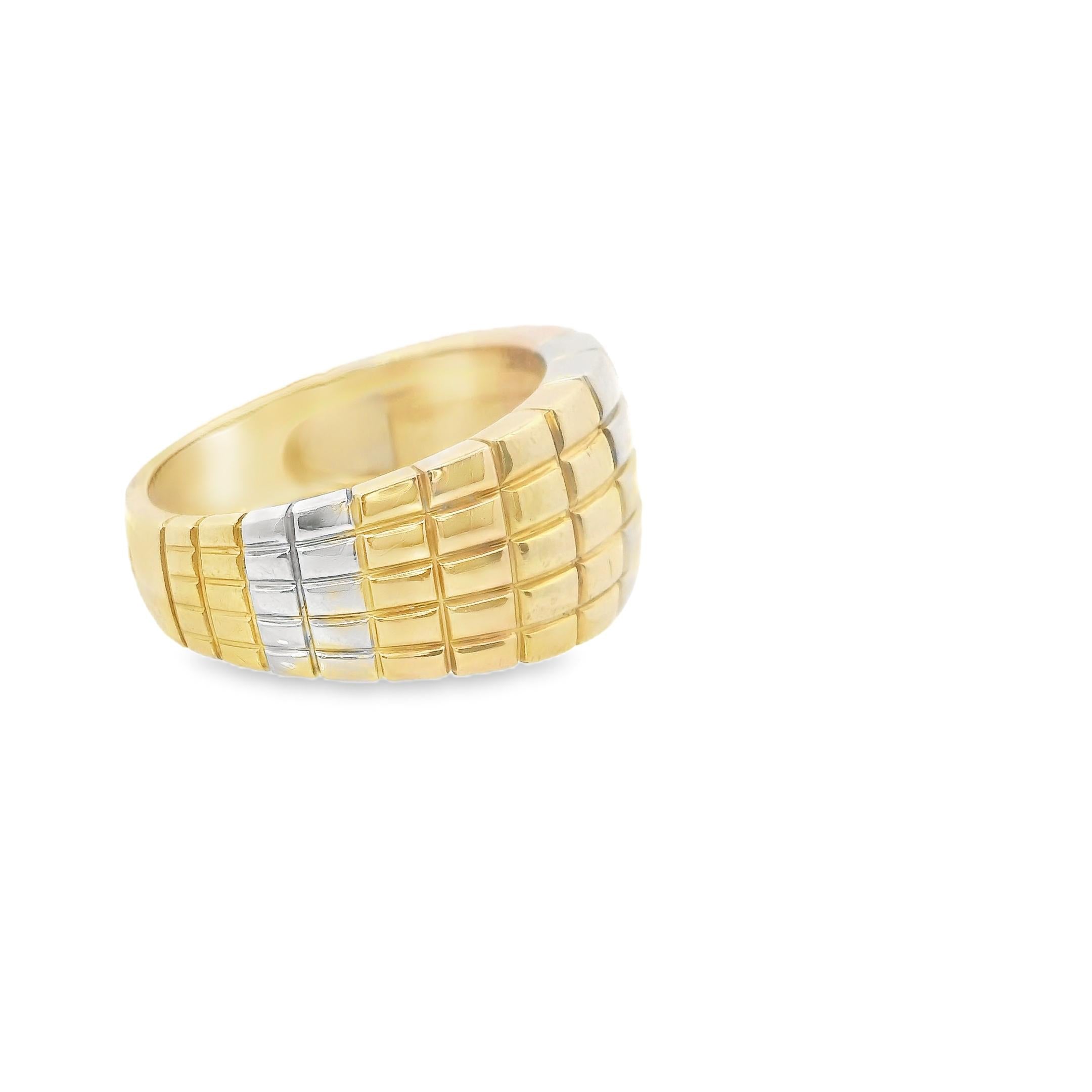 18k Yellow Gold  Van Cleef & Arpels 1970s  Gold Ring