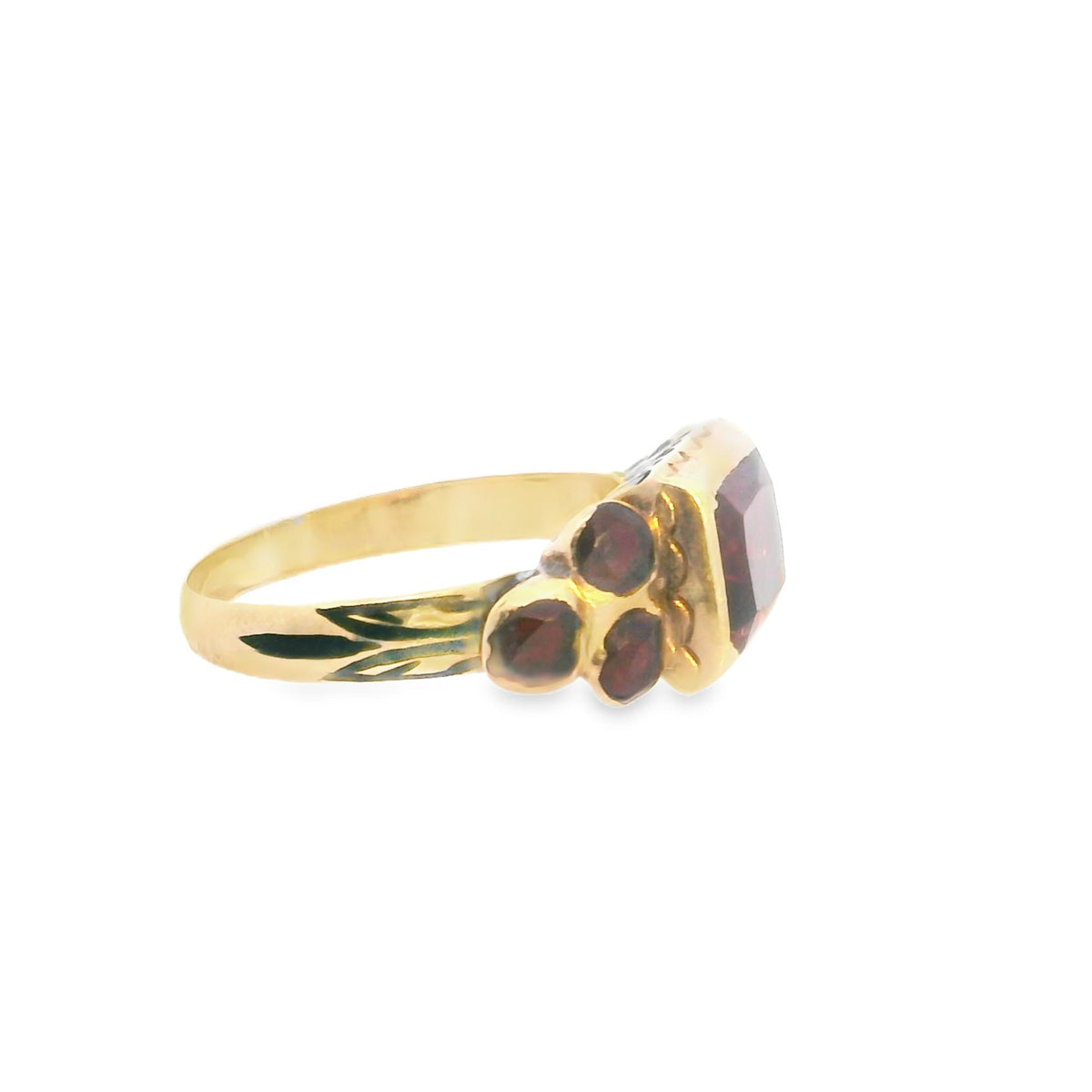 17th Century Garnet Ring in Yellow Gold, view 3