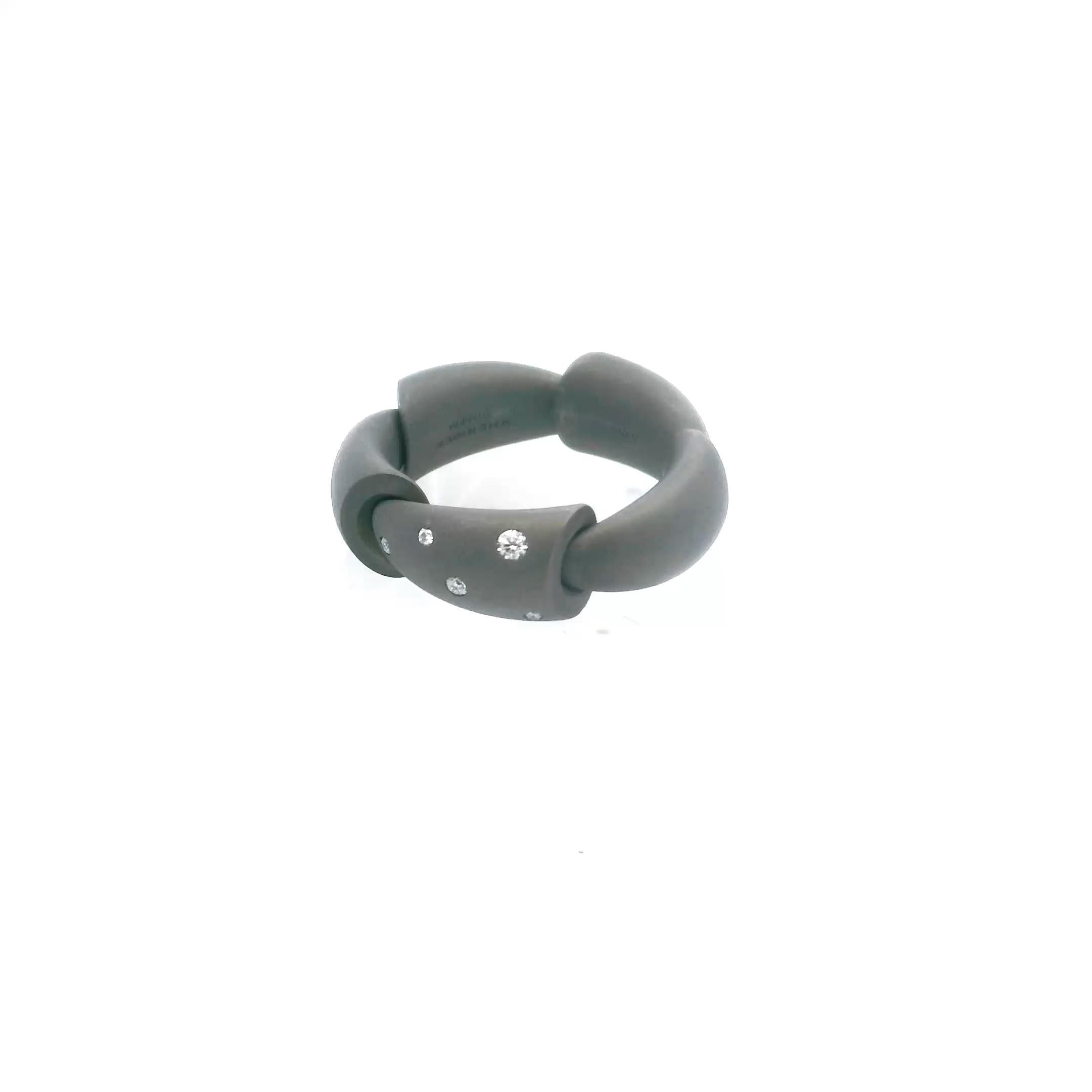 Vhernier Calla Titanium and Diamond Ring
