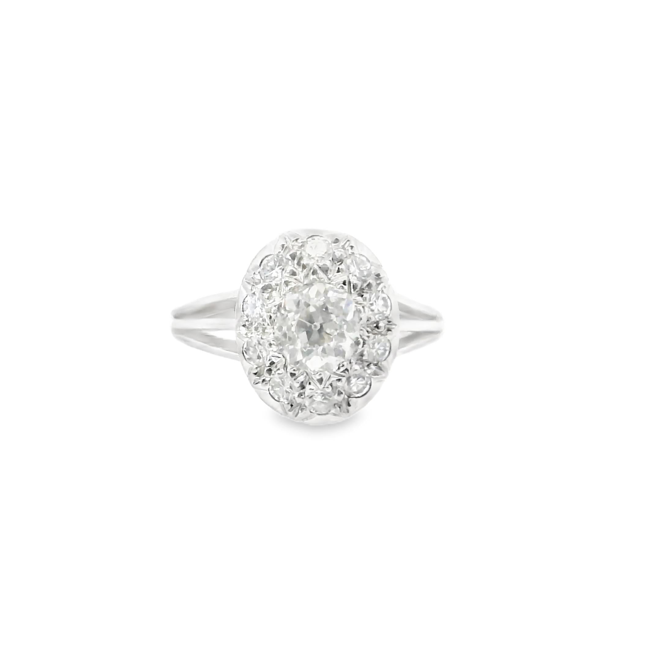 French Art Deco Diamond Cluster Ring in 18k White Gold (1.15 cts)
