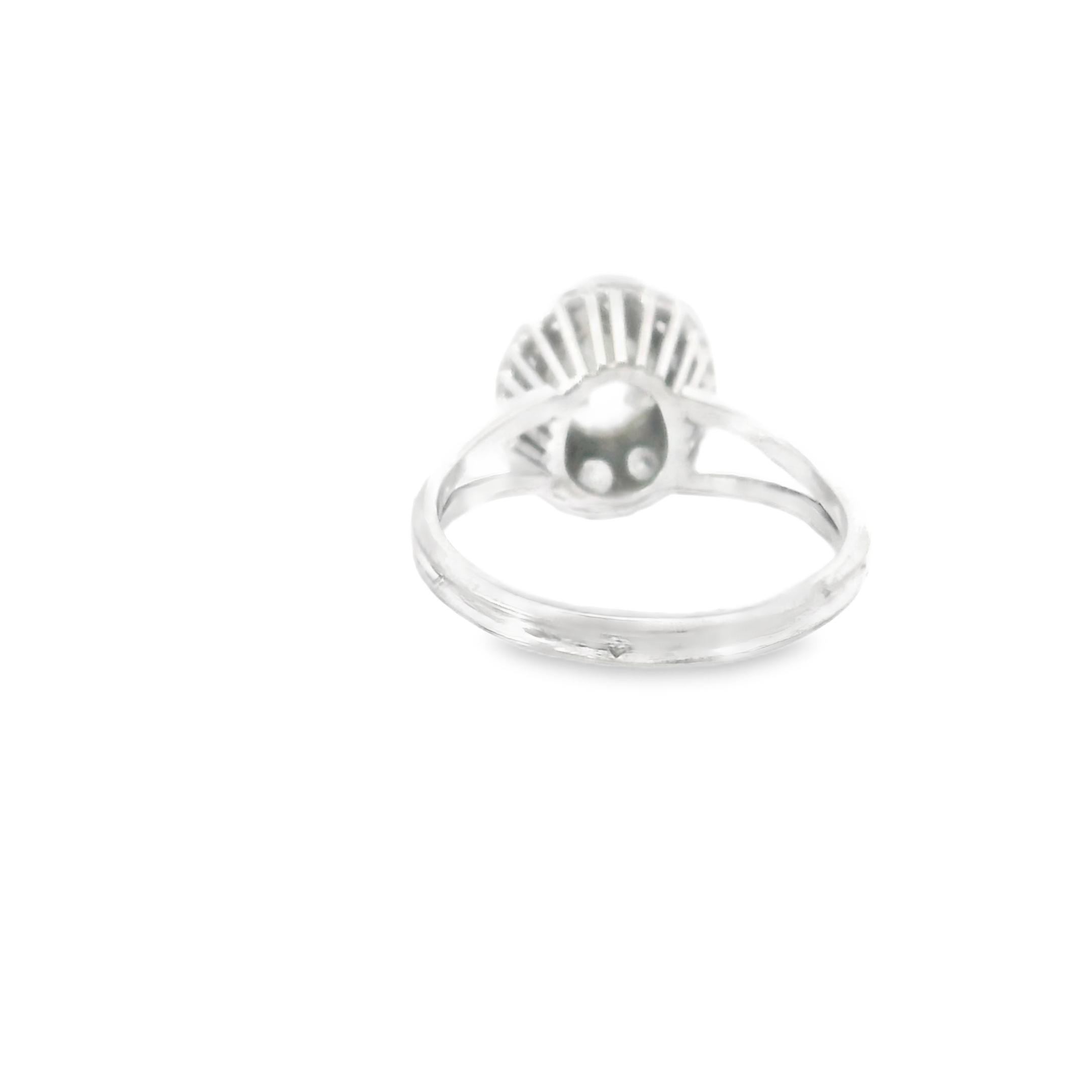 French Art Deco Diamond Cluster Ring in 18k White Gold (1.15 cts)