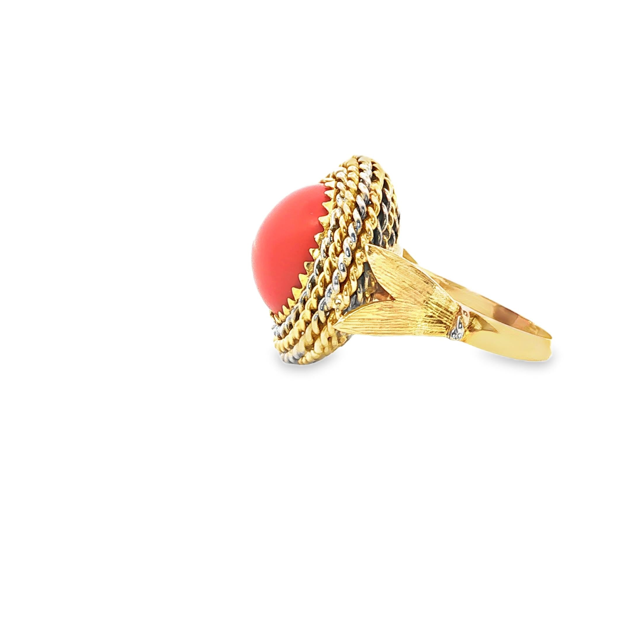 18k Yellow Gold  Italian 1970s Coral Gold Ring  - 10.00GRAM