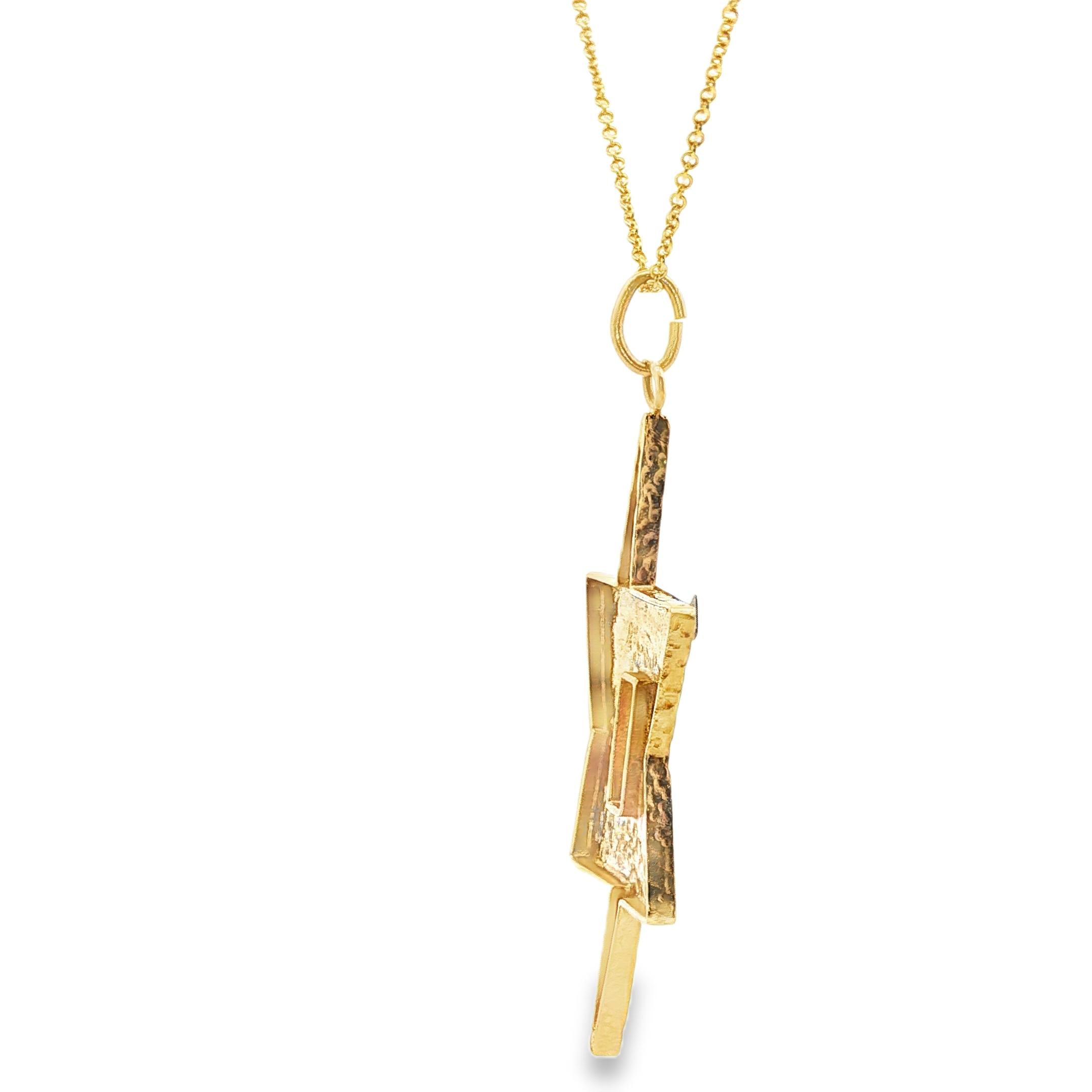 Brutalist ‘Hai’ Magen David Pendant in 14k Gold, c. 1970s