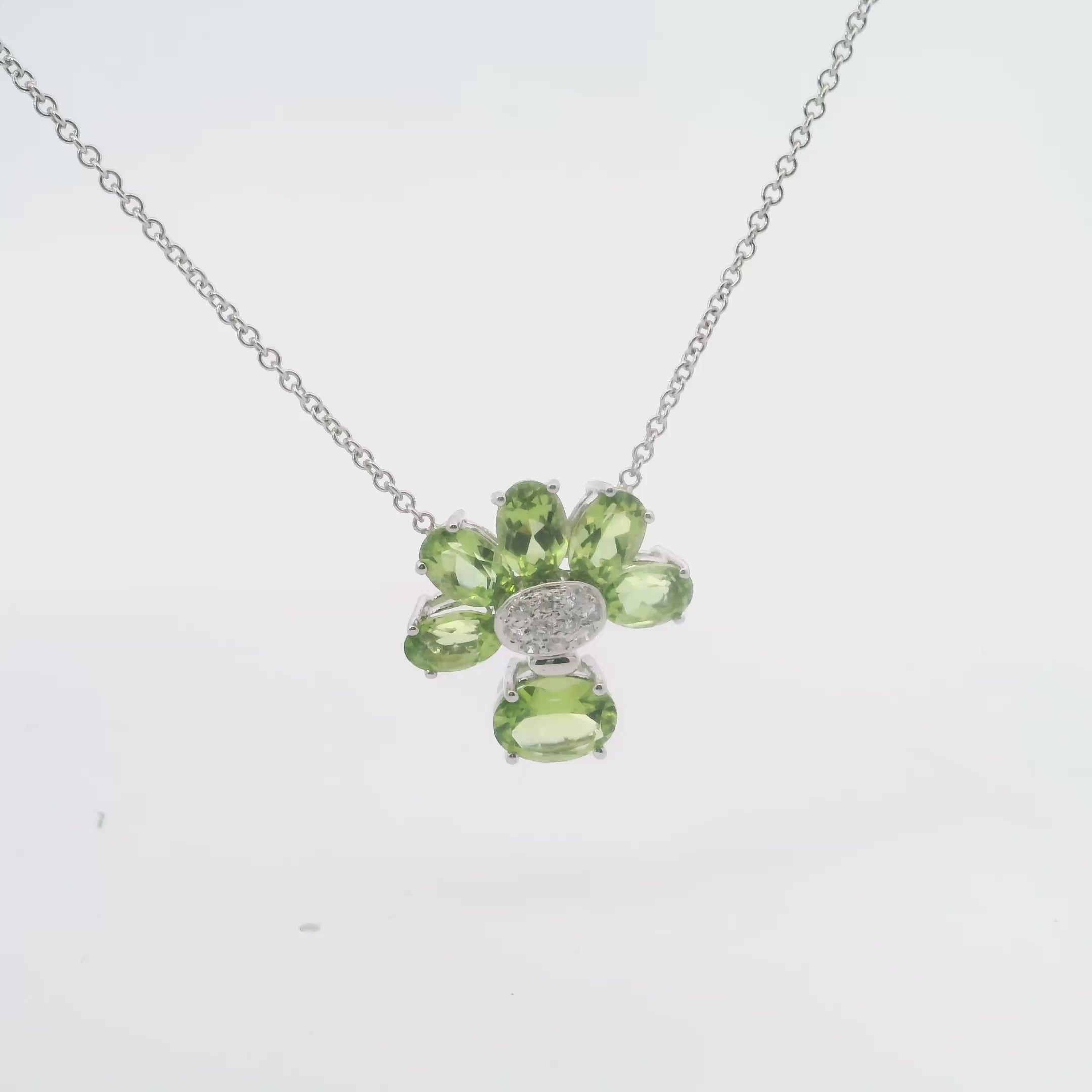 18K White Gold Citrine and Diamond Flower Pendant