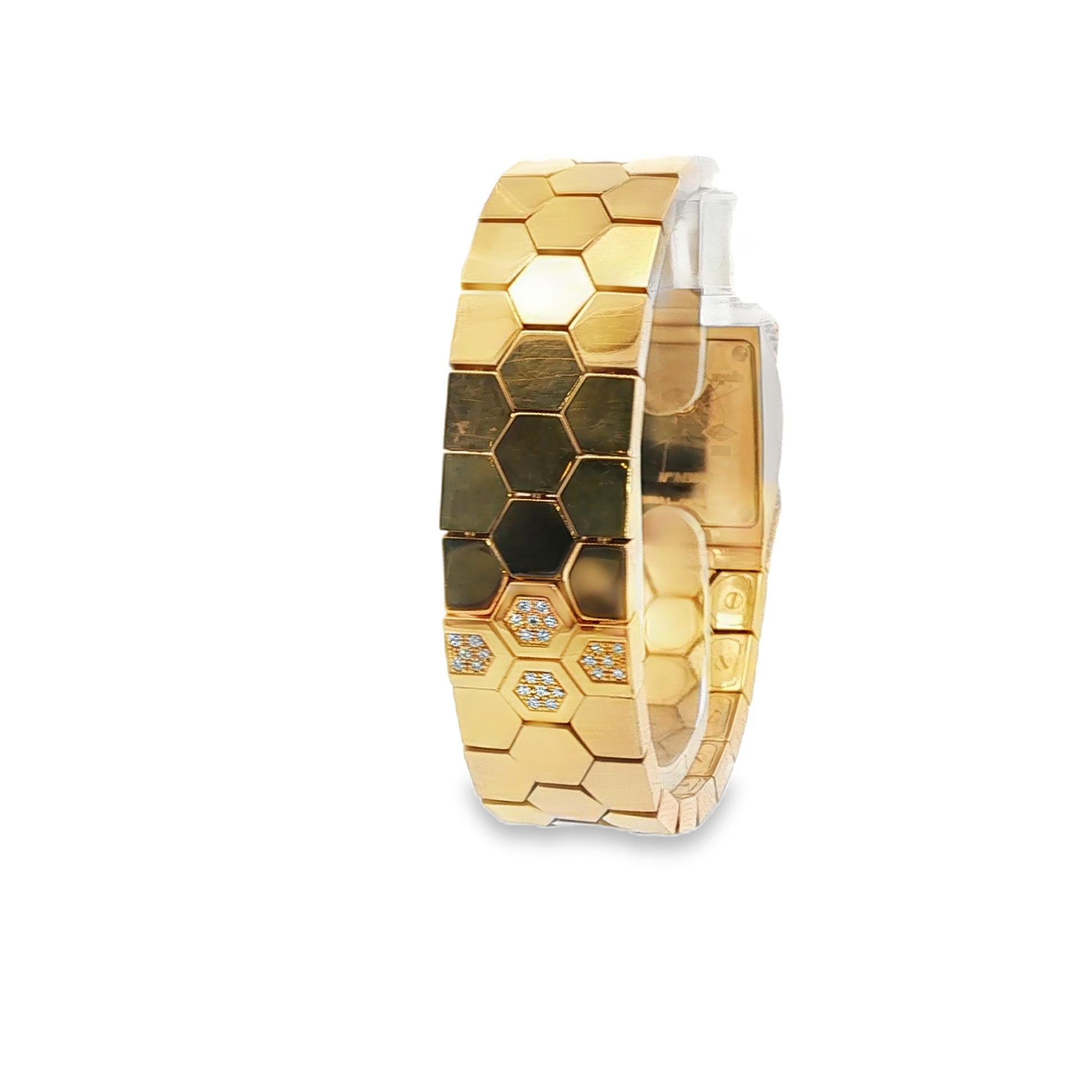 Van Cleef & Arpels Ludo Swann Watch in Gold, Diamonds & Mother-of-Pearl